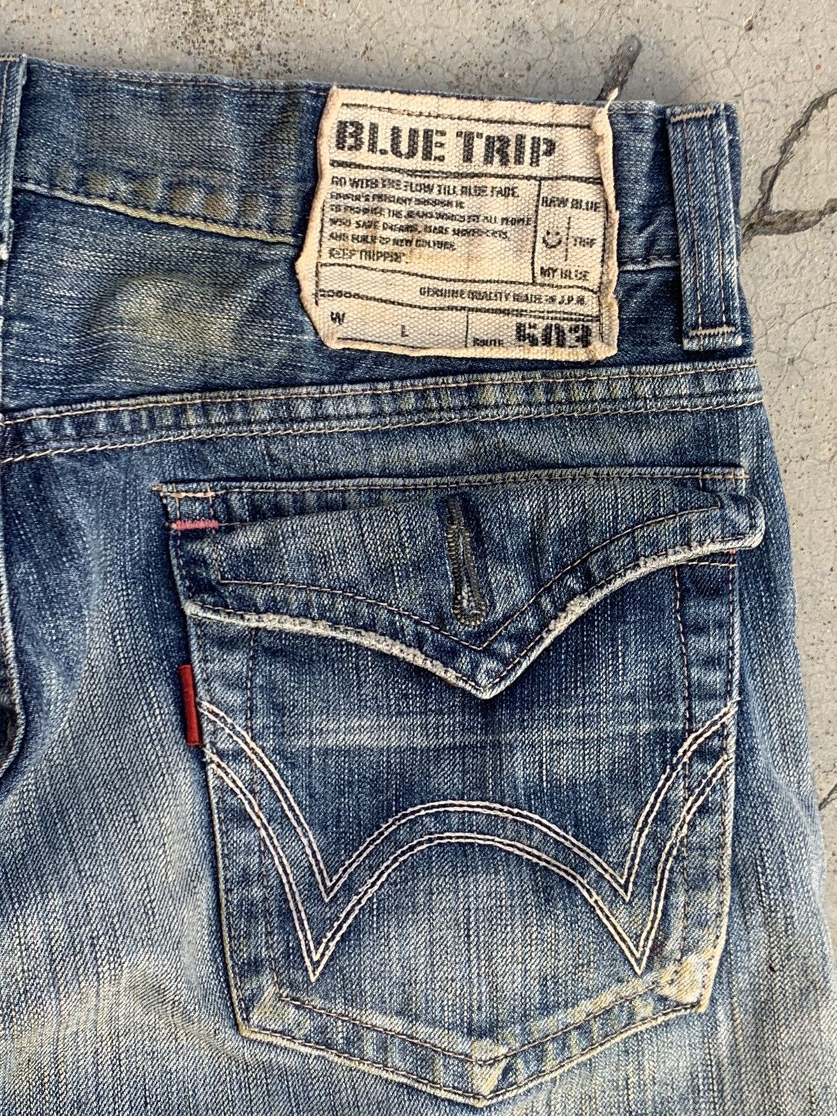 Edwin Heavy Distressed Edwin 503 jeans. Size US 32 / EU 48 - 7 Thumbnail