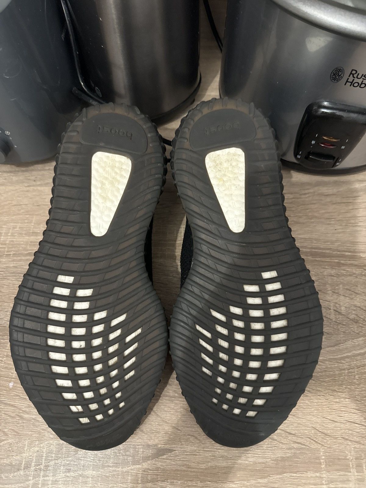 Kanye West Yeezy Oreo Size US 11 / EU 44 - 5 Thumbnail