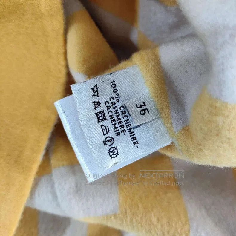 Hermes Hermes Yellow Cashmere Coat Size 36. Size US S / EU 44-46 / 1 - 5 Thumbnail
