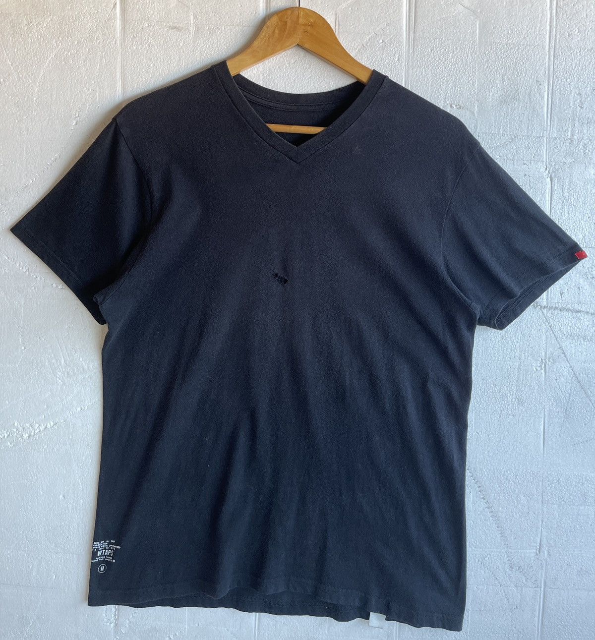 Wtaps Vintage 💢WTAPS💢 V NECK Trashed FADED BLACK TSHIRT Size US M / EU 48-50 / 2 - 1 Thumbnail