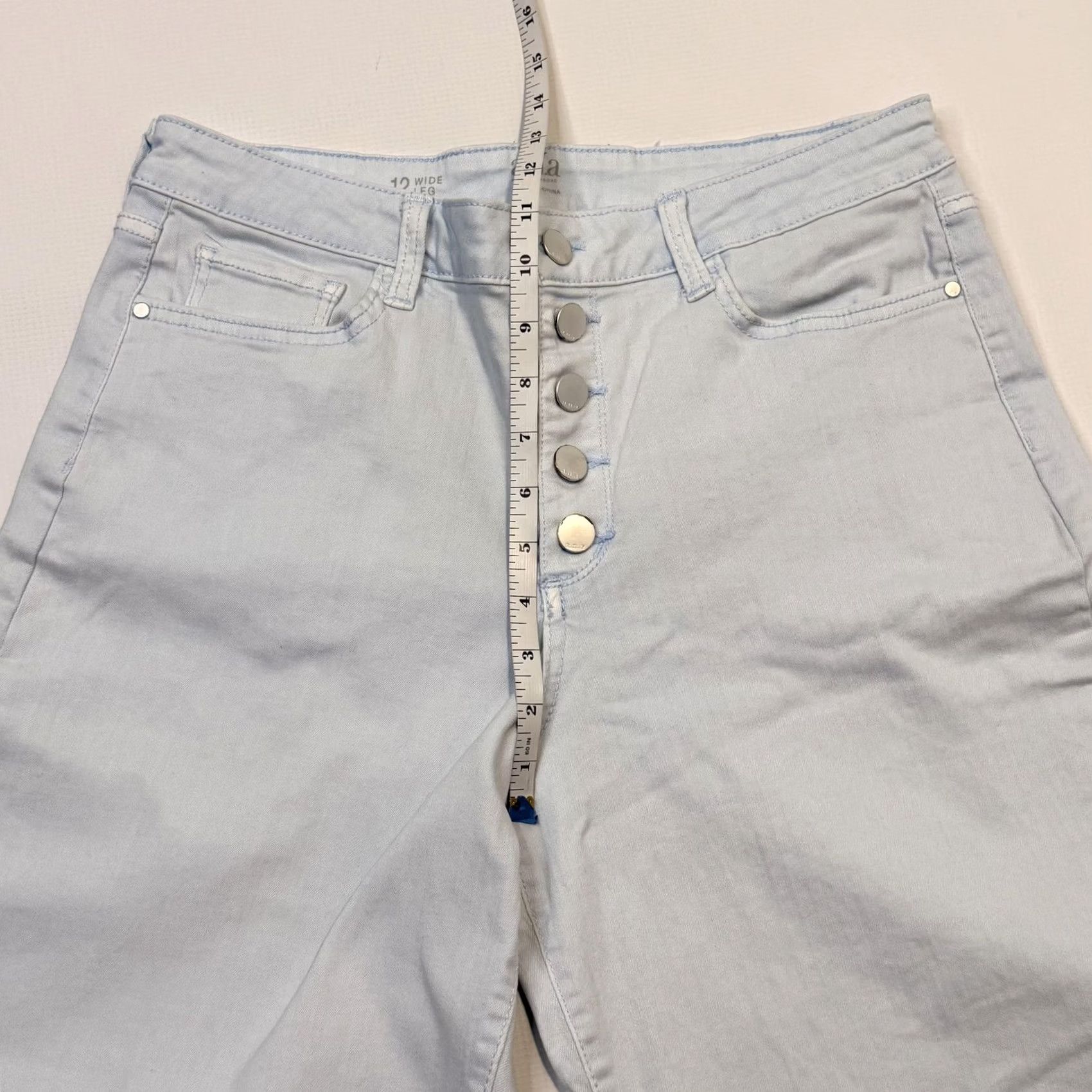 Vintage a.n.a A New Approach Jeans Womens 12 Light Wash Wide Leg Crop High Rise Button Fly Size 34" / US 12 / IT 48 - 6 Thumbnail