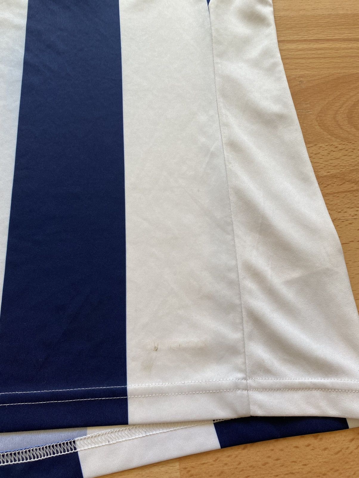 Adidas West Bromwich Albion 2013/2014 Home Football Shirt Adidas L Size US L / EU 52-54 / 3 - 5 Thumbnail