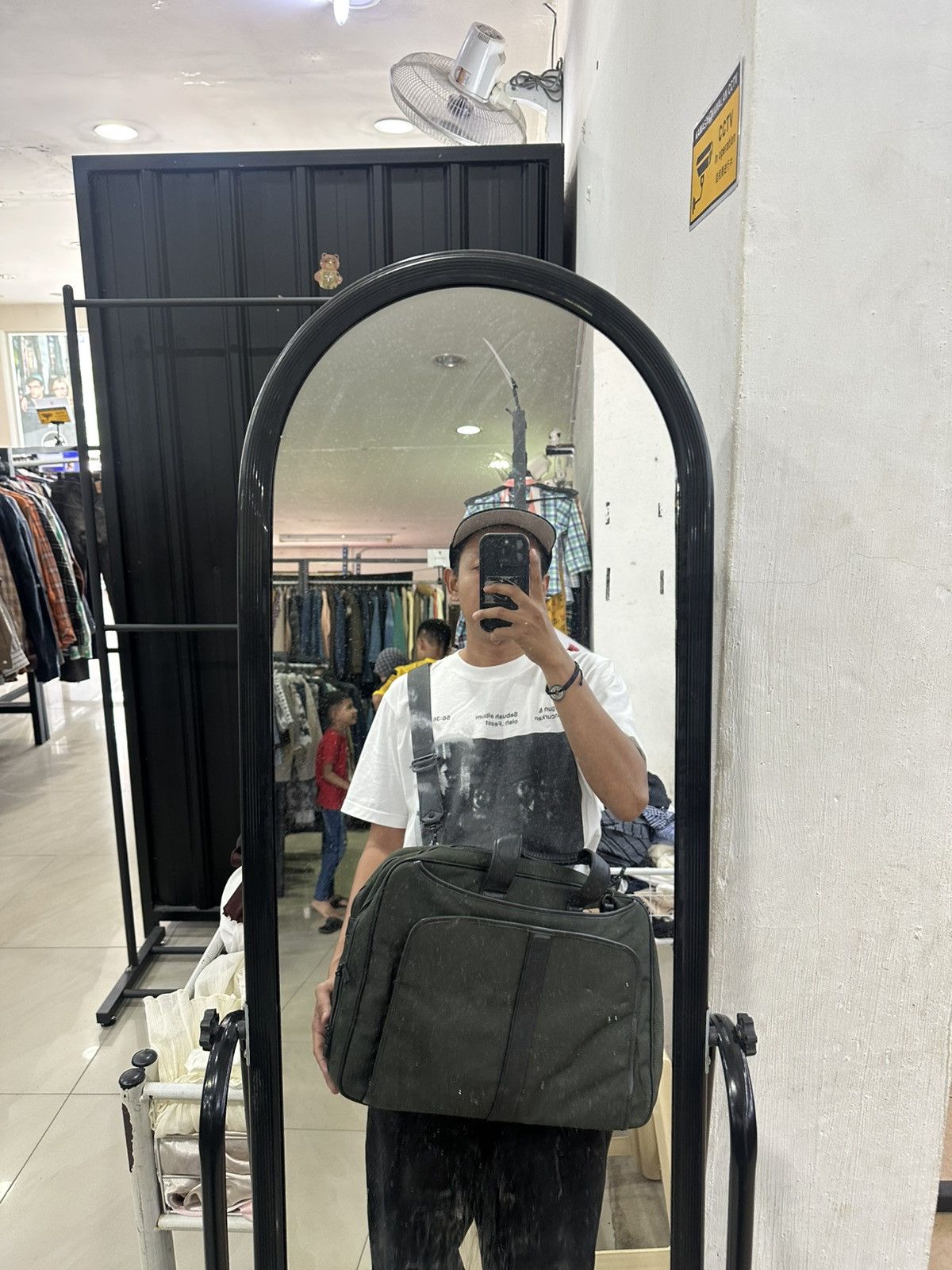 Issey Miyake Rare Issey Miyake Business Work Laptop Bag Tag Label Maruem Size ONE SIZE - 23 Thumbnail