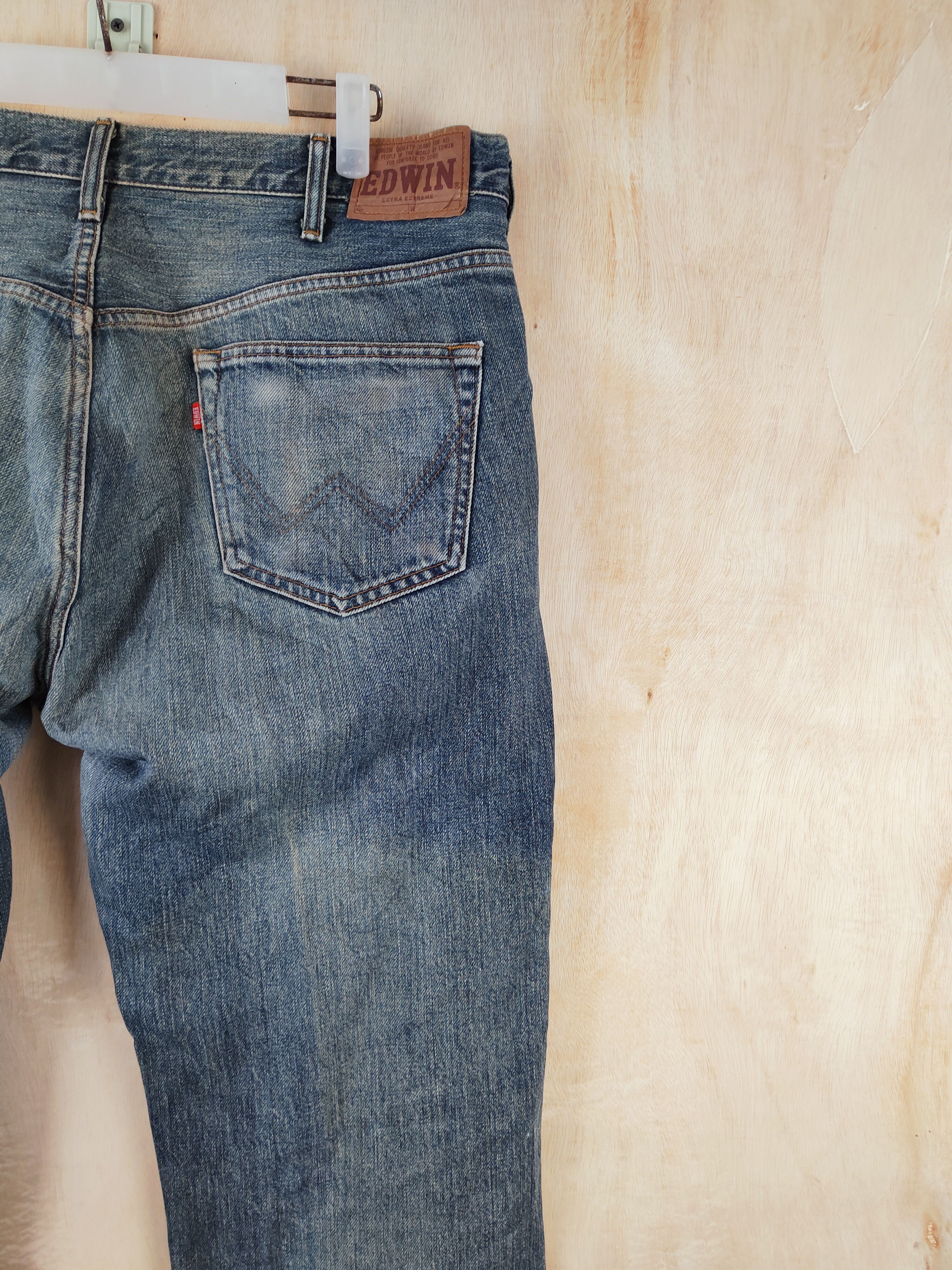 Edwin Edwin Dark Blue Faded Distressed Ripped Jeans #S2662 Size US 37 - 12 Thumbnail