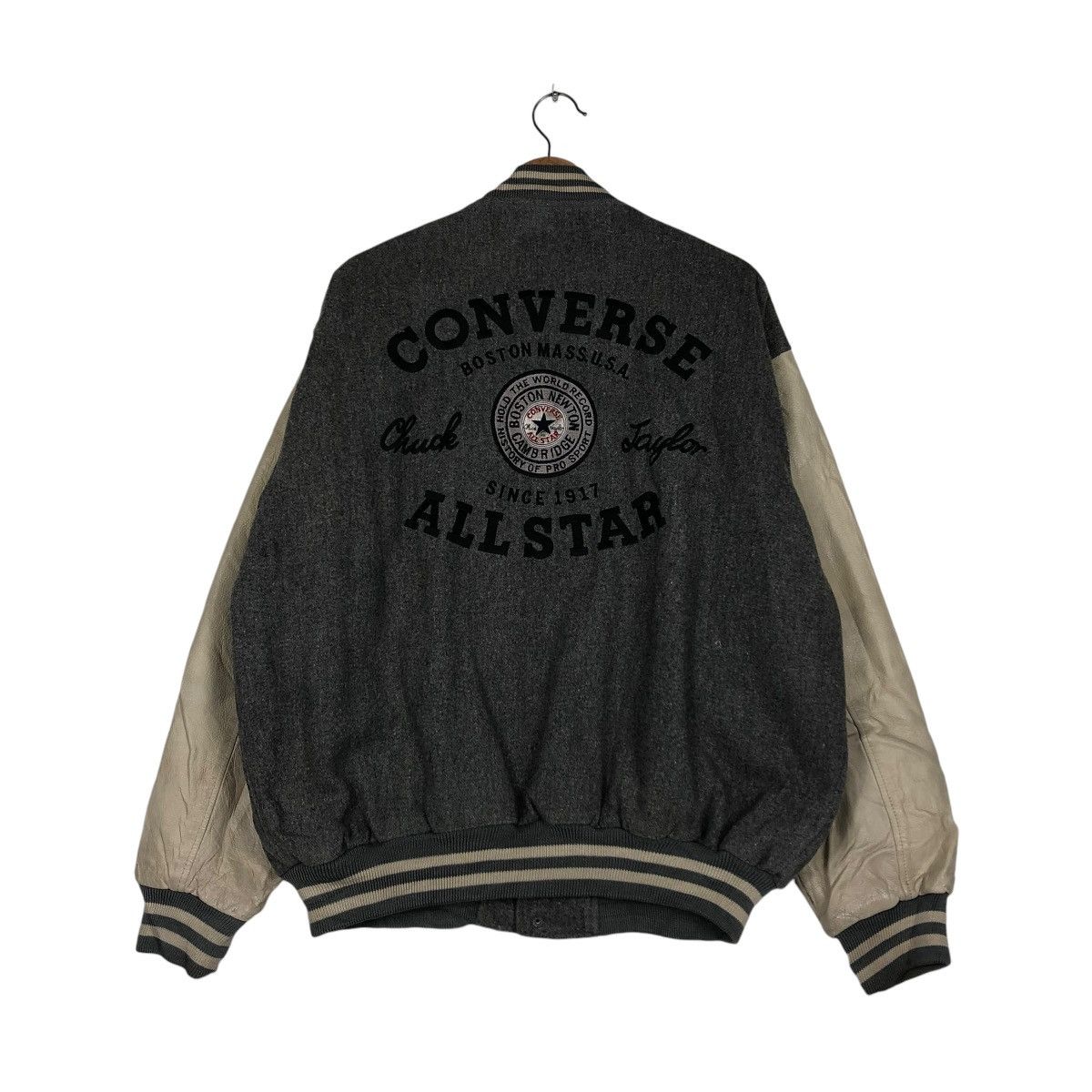 Japanese Brand 🔥VINTAGE JUMPER VARSITY LEATHER JACKET CONVERSE ALL STAR USA Size US L / EU 52-54 / 3 - 9 Thumbnail