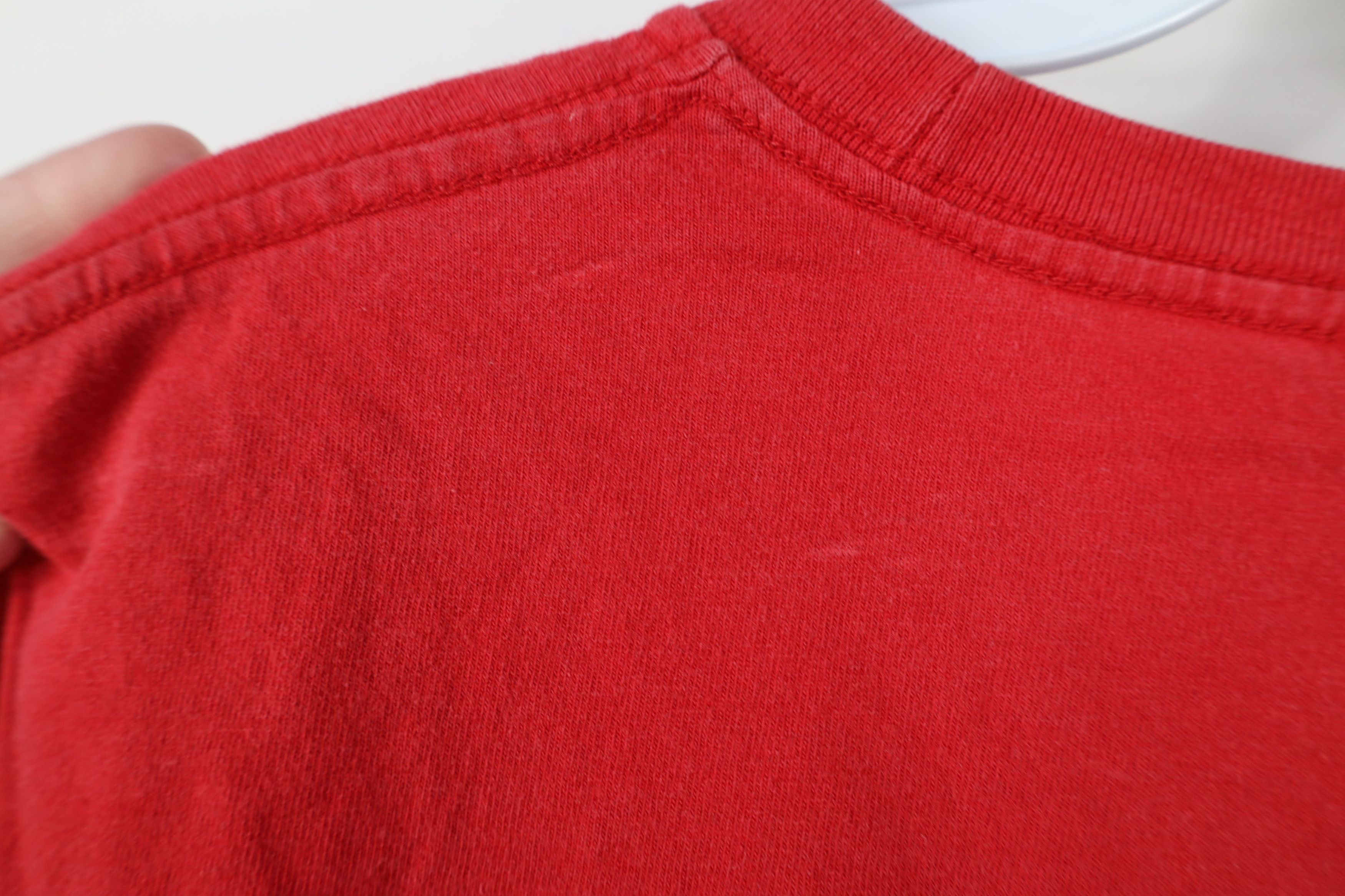 Tommy Hilfiger Vintage 90s Tommy Hilfiger Short Sleeve T-Shirt Red Size US L / EU 52-54 / 3 - 12 Thumbnail