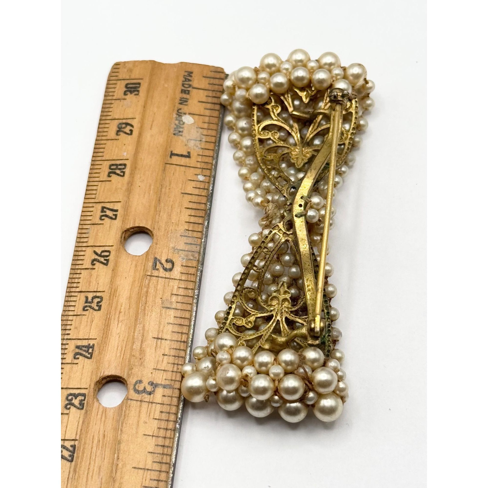 Vintage Estate hand beaded faux pearl filigree bow brooch pin Size ONE SIZE - 5 Thumbnail