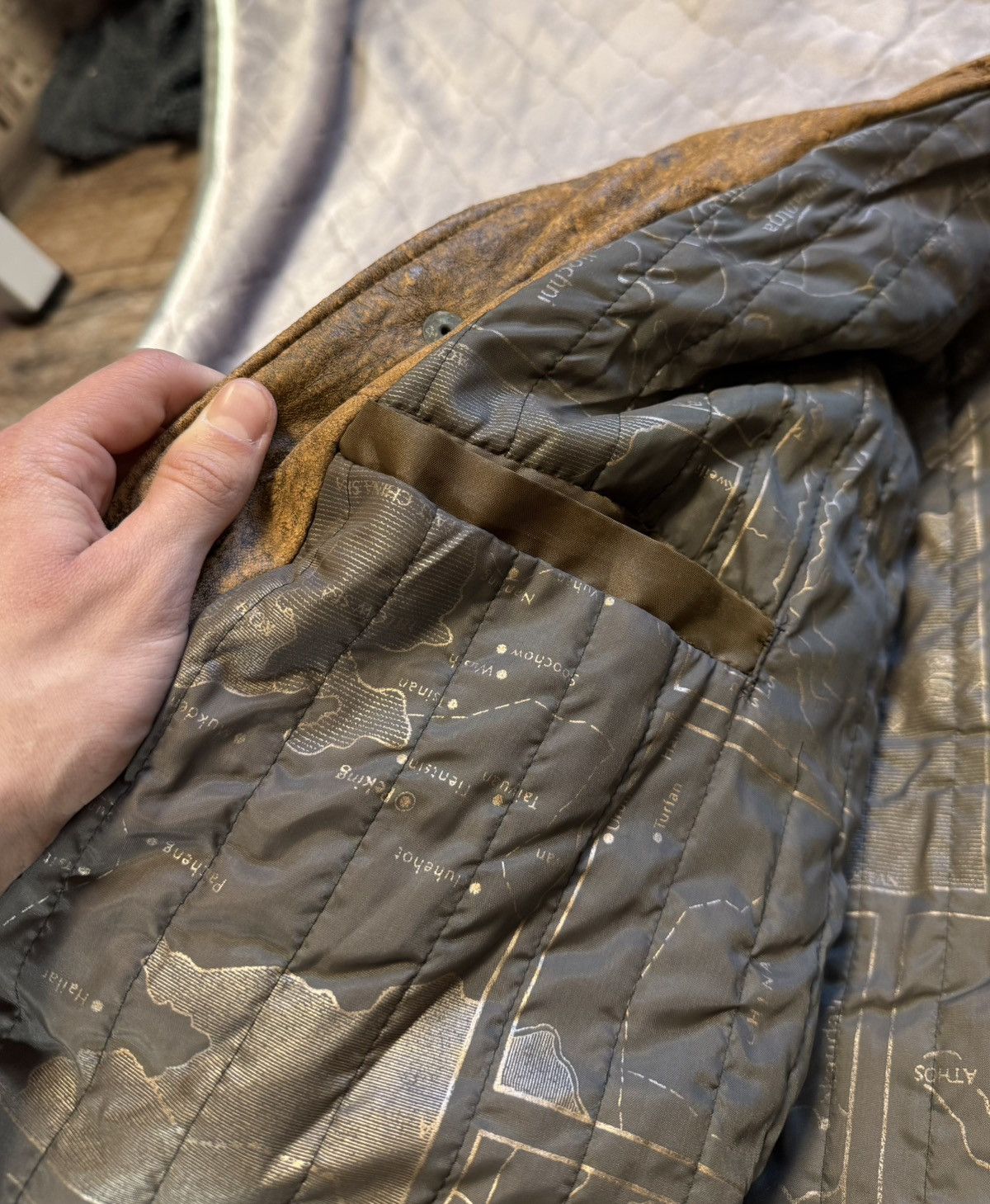 Vintage Vintage 1990s Avantgarde Leather Jacket Made in England Size US XL / EU 56 / 4 - 12 Thumbnail