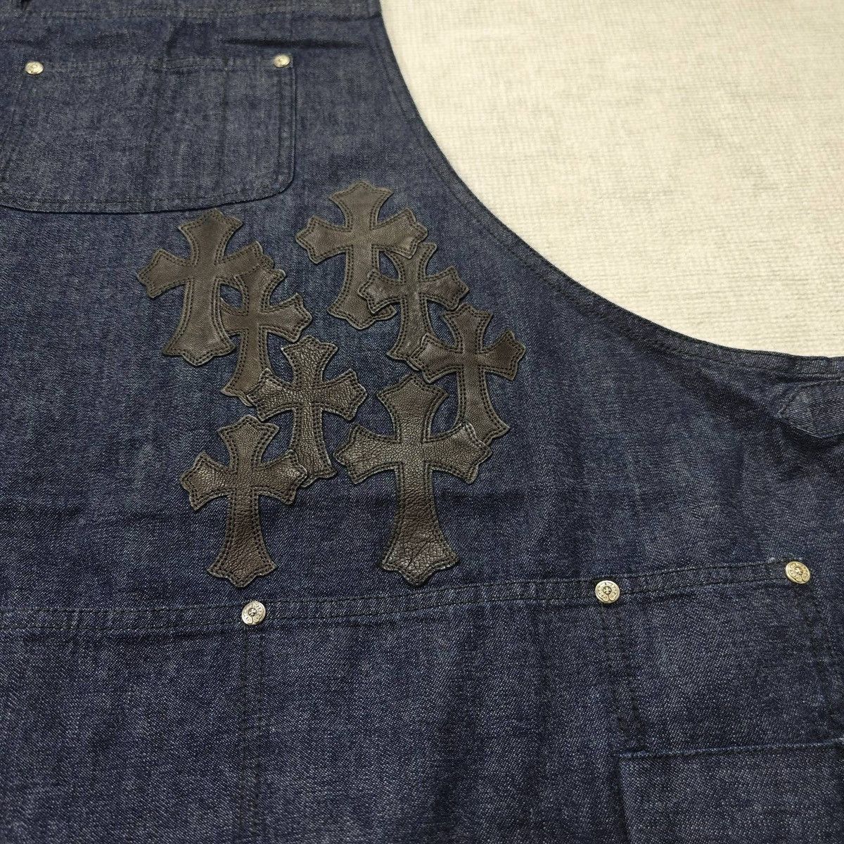 Chrome Hearts Chrome Hearts Cross Patches Apron one size Size US L / EU 52-54 / 3 - 3 Thumbnail