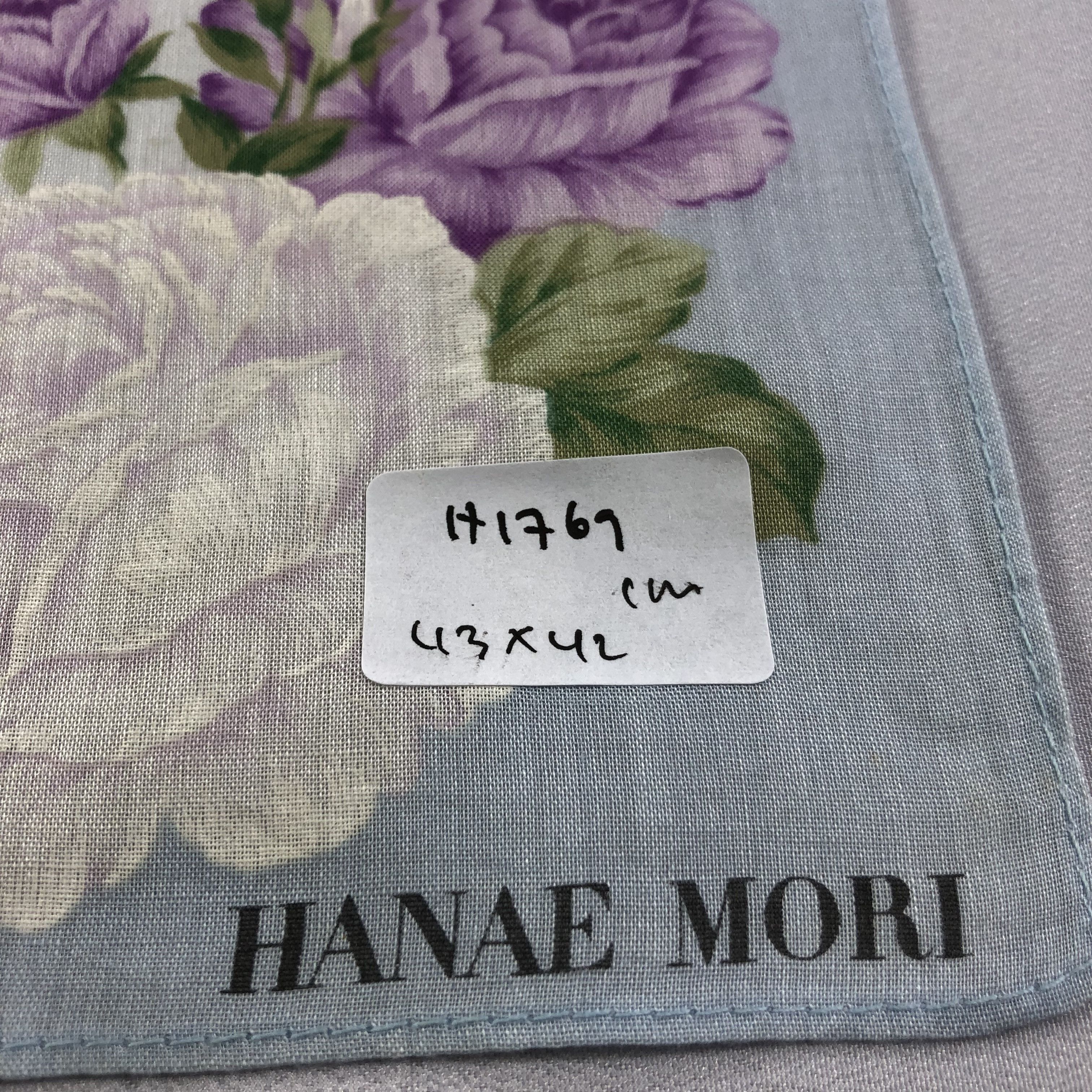 Hanae Mori × Vintage Hanae Mori Floral Handkerchief Neckerchief Bandana H1769 Size ONE SIZE - 11 Thumbnail