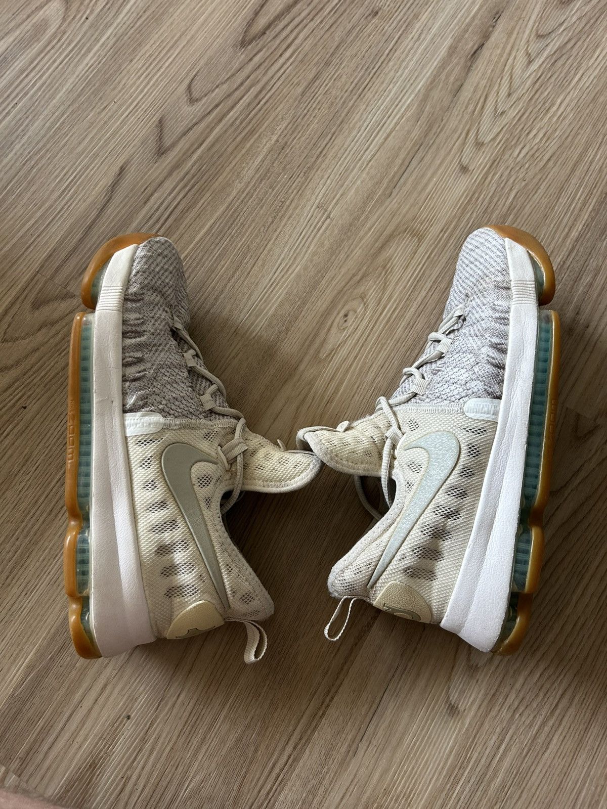 Nike 2016 Nike KD Kevin Durrant Basketball Shoes Size US 7 / EU 40 - 5 Thumbnail