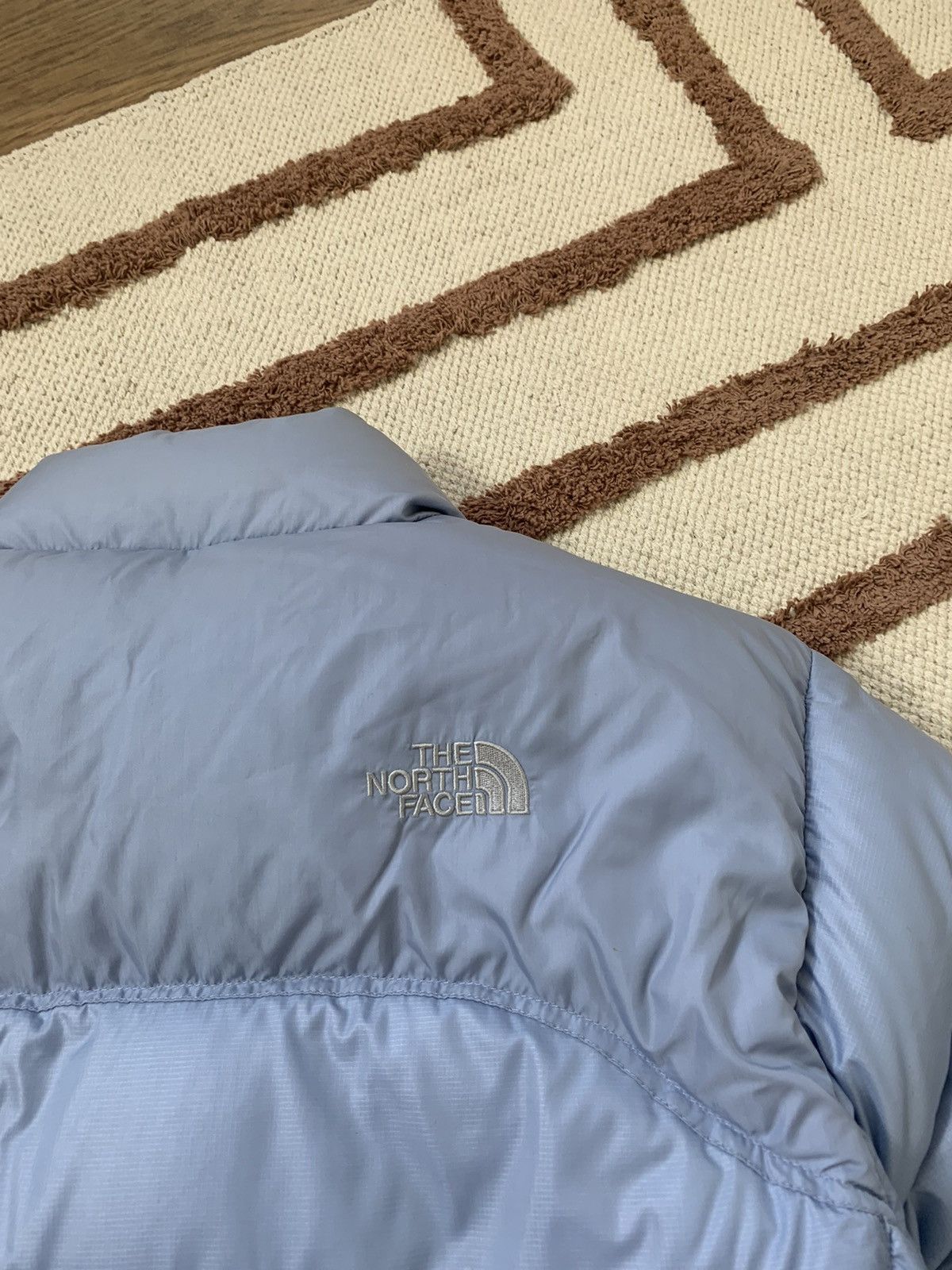 The North Face VINTAGE THE NORTH FACE BABY BLUE 700 GOOSE PUFFER JACKET Size L / US 10 / IT 46 - 10 Thumbnail