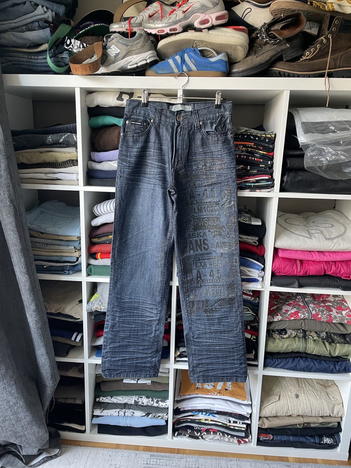 Japanese Brand × Vintage Vintage Baggy Wide Flared Jeans Big Logo Washed Faded Hype Size US 30 / EU 46 - 1 Thumbnail