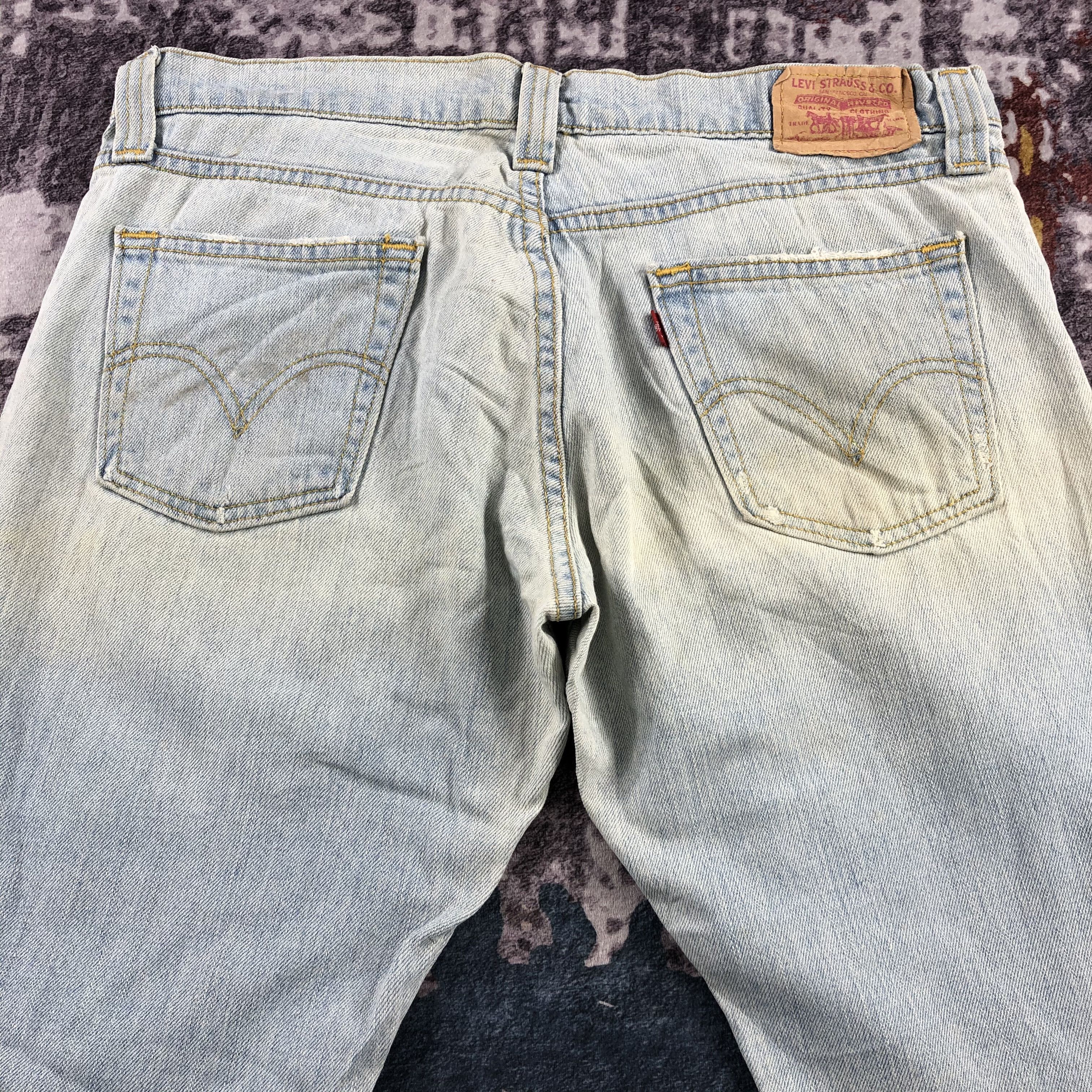 Levi's × Vintage Vintage Light Wash Levis 513 Jeans-JM2893 Size US 35 - 5 Thumbnail
