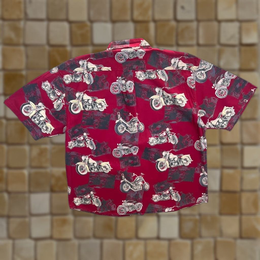 Vintage Clearwater Outfitters Motorcycle All-Over Print Short Sleeve Button-Up Shirt XL Red Mens Shirt Size US XL / EU 56 / 4 - 1 Thumbnail