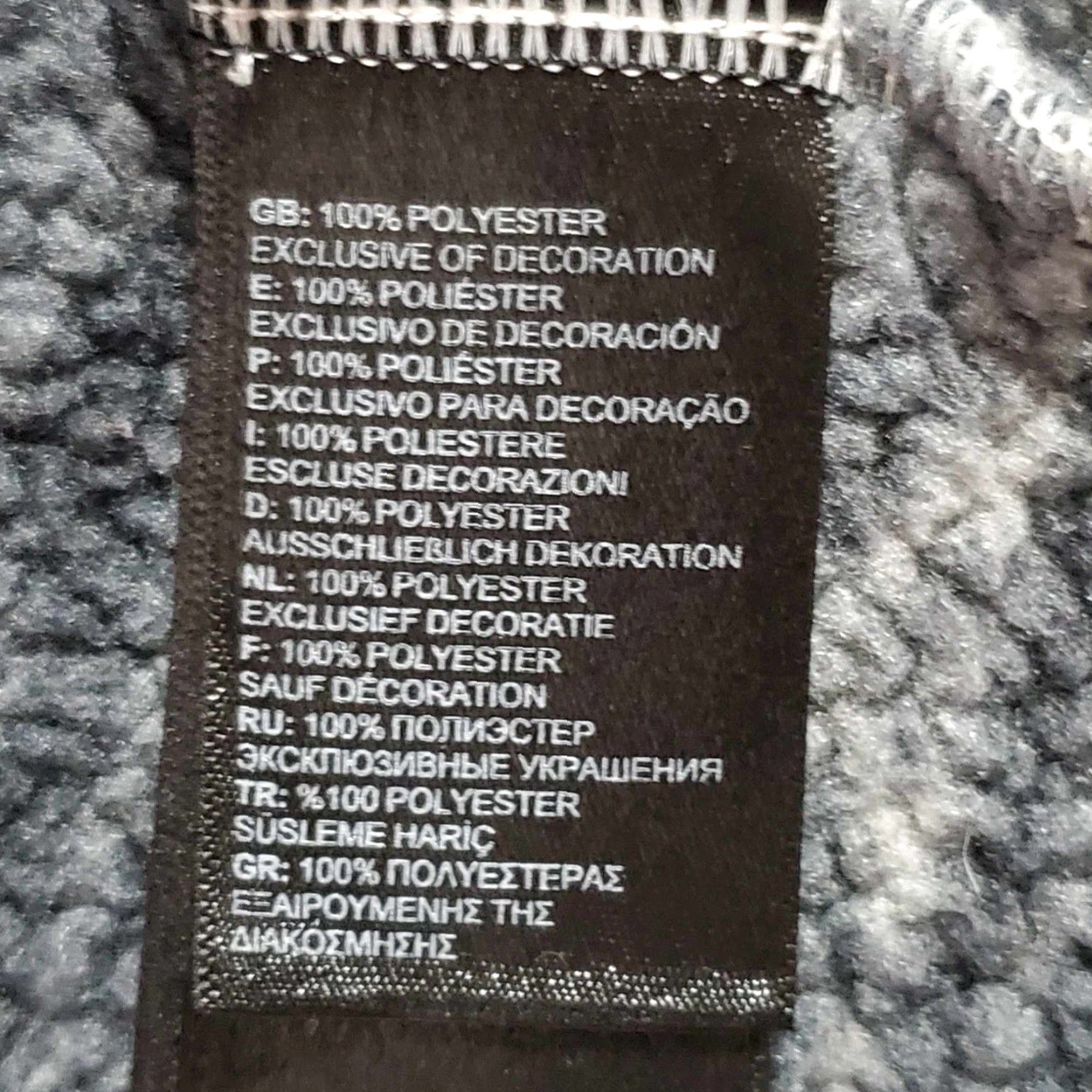 The North Face VINTAGE The North Face Aztec 1/4 Zip Mens XLT TG Tribal Sweater Size US XL / EU 56 / 4 - 5 Thumbnail