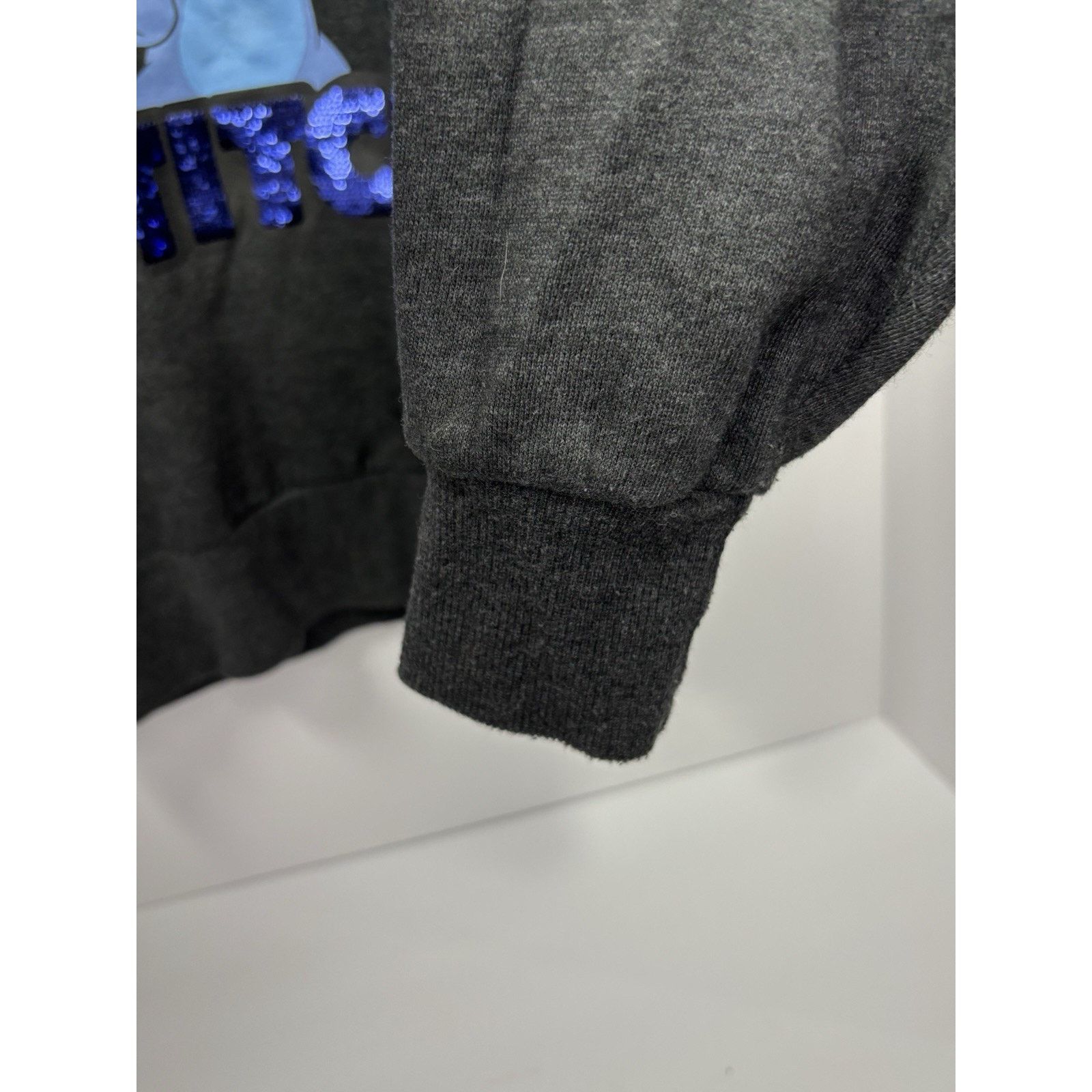 The Unbranded Brand Disney Stitch Sequin Sweatshirt Women’s Small Jerry Leigh Size L / US 10 / IT 46 - 14 Thumbnail