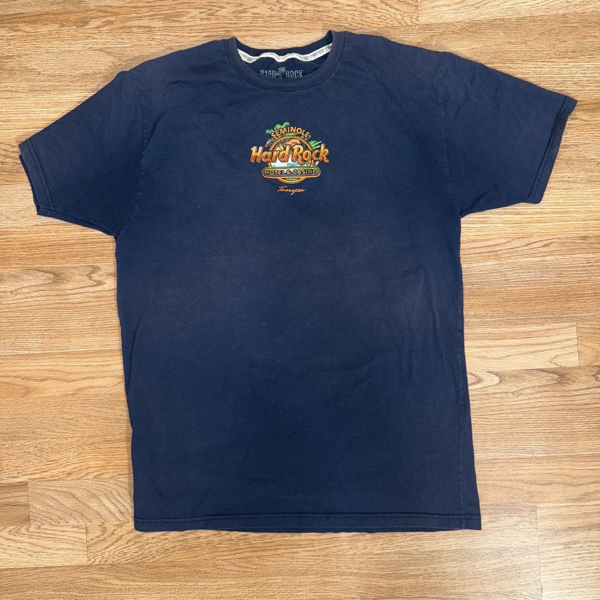 Hard Rock Cafe × Vintage Hard Rock Cafe navy and orange t-shirt middle and back hit Size US L / EU 52-54 / 3 - 1 Thumbnail