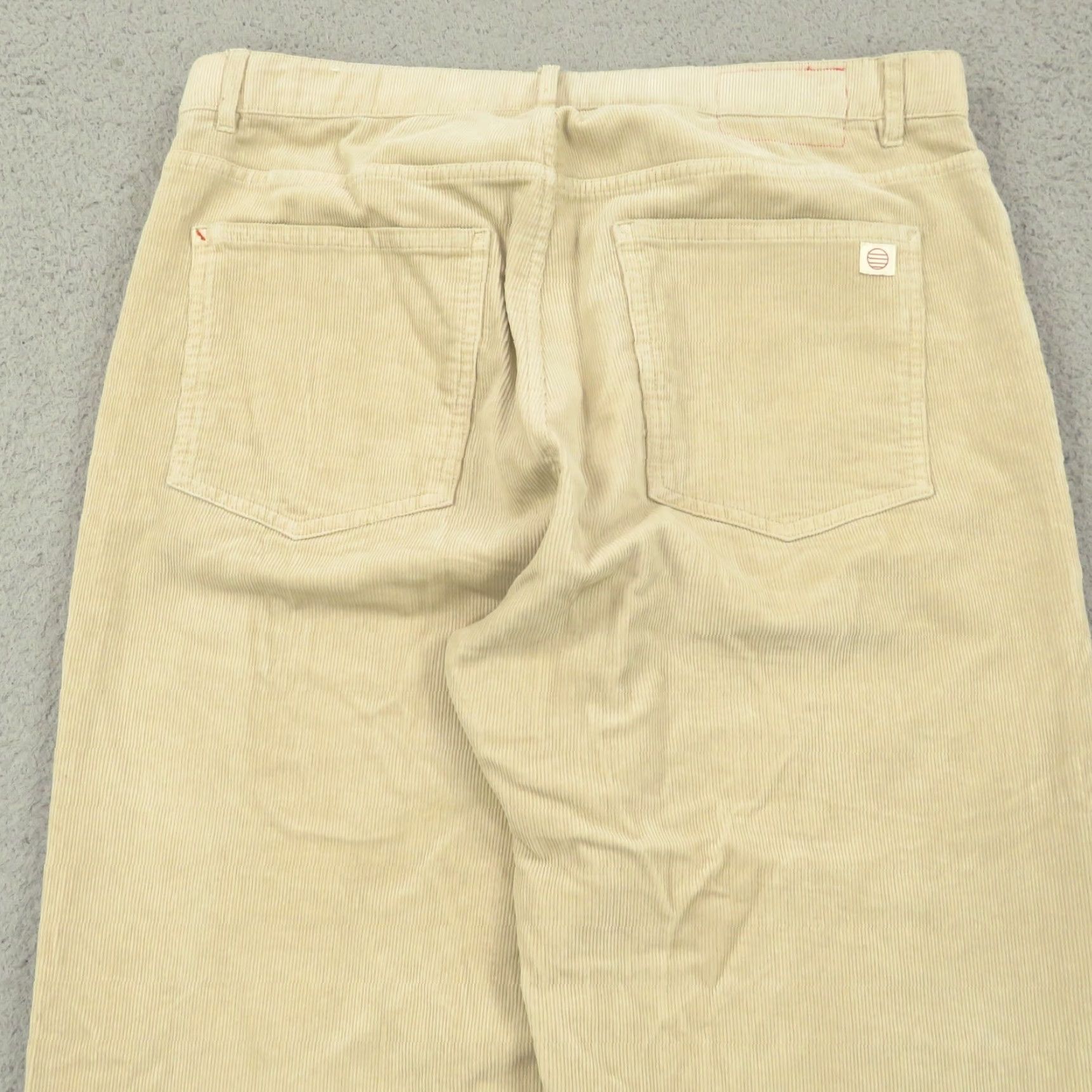 Marine Layer Marine Layer Pants Mens 34x32 Khaki Corduroy Relaxed Fit 5 Pocket Chinos Stretch Size US 34 / EU 50 - 3 Thumbnail