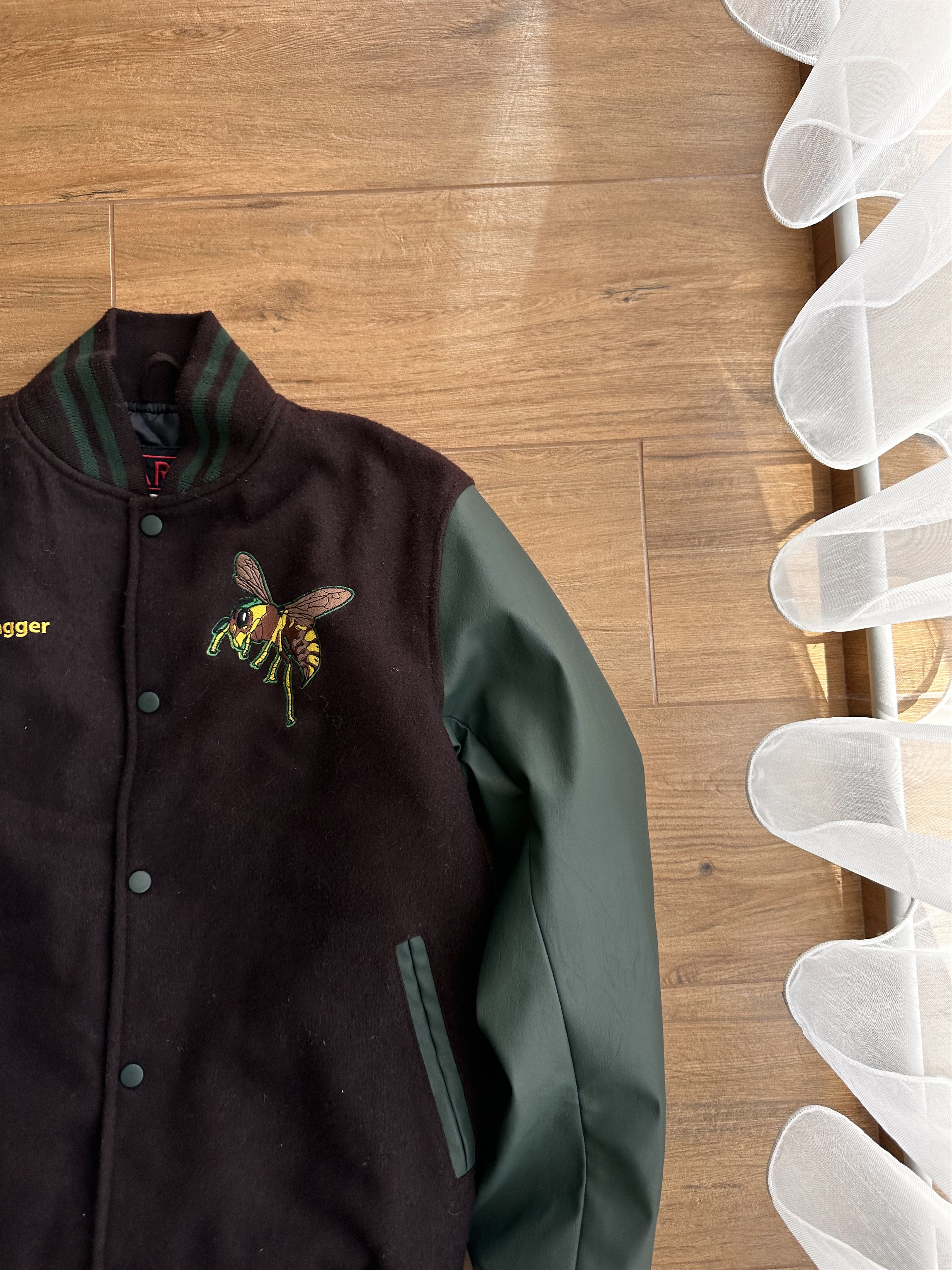 Japanese Brand Vintage Brugger Bee Japanese Streetstyle Brown Bomber Jacket Size US M / EU 48-50 / 2 - 6 Thumbnail
