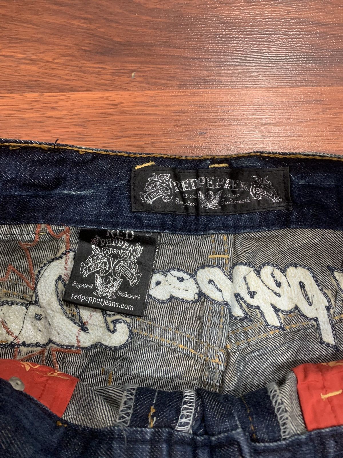 If Six Was Nine Red Pepper Embroidered Jeans Pants Size US 34 / EU 50 - 11 Thumbnail