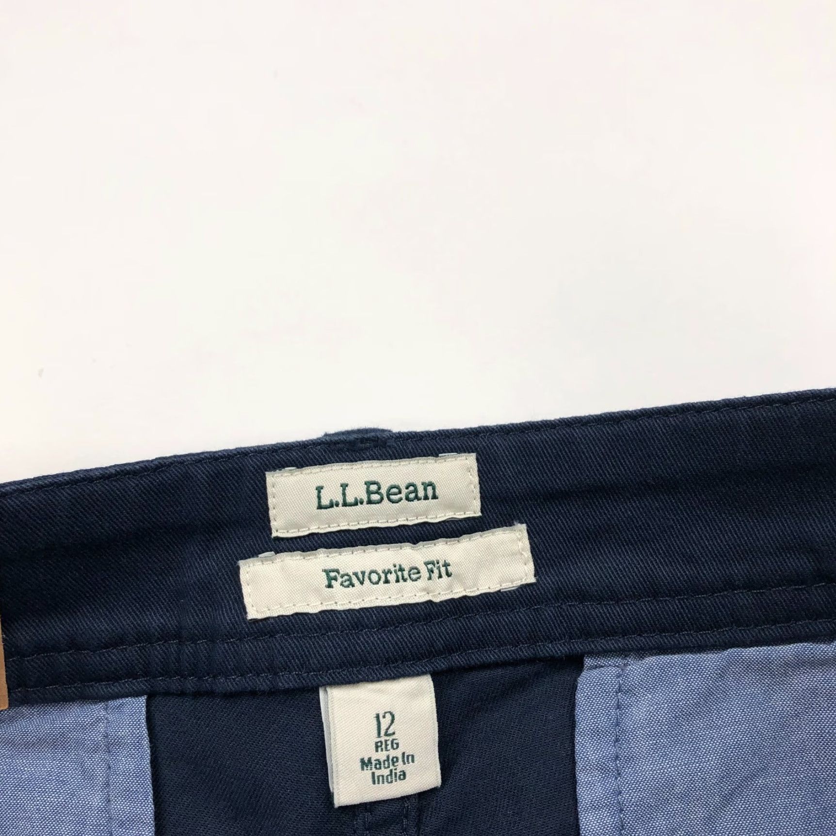 Vintage L.L. Bean Favorite Fit Chino Shorts Blue 12 Regular Mid Rise 5" Cotton Spandex Zip Pocket Flat Front Womens Size 34" / US 12 / IT 48 - 7 Thumbnail