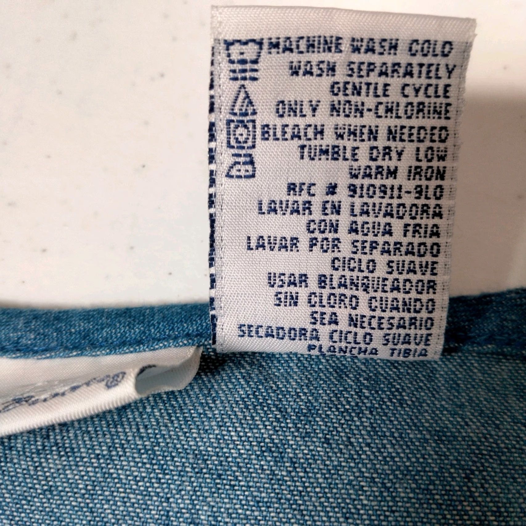 Vintage VINTAGE Bobbie Brooks Cotton Chambray Vest XL Women Sleeveless Button Up Grannycore Quilting Sewing Fall Winter Spring Blue Size XL / US 12-14 / IT 48-50 - 6 Thumbnail