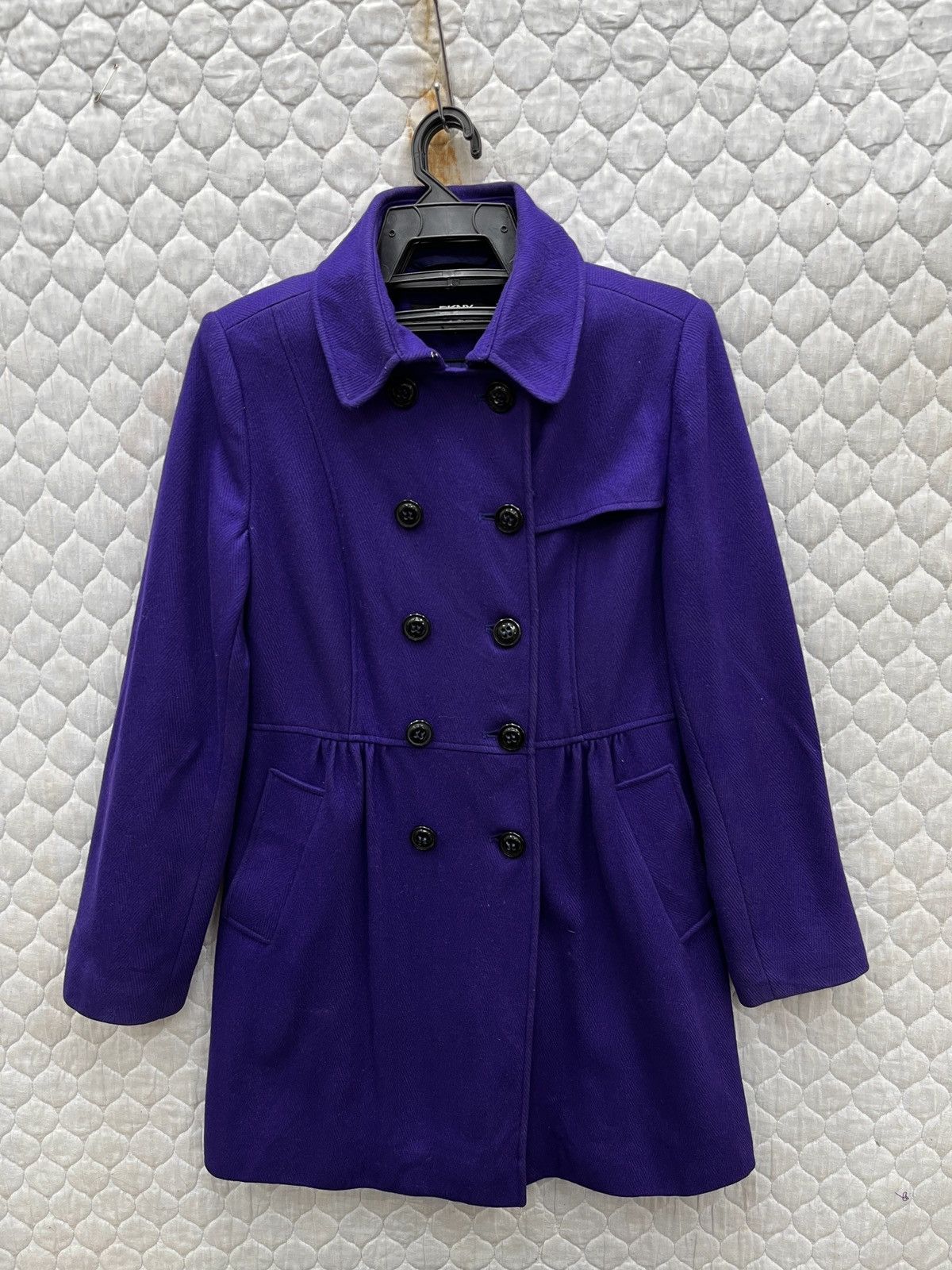 DKNY 🔥🔥🔥STEALS DKNY PURPLE COAT Size M / US 6-8 / IT 42-44 - 1 Thumbnail