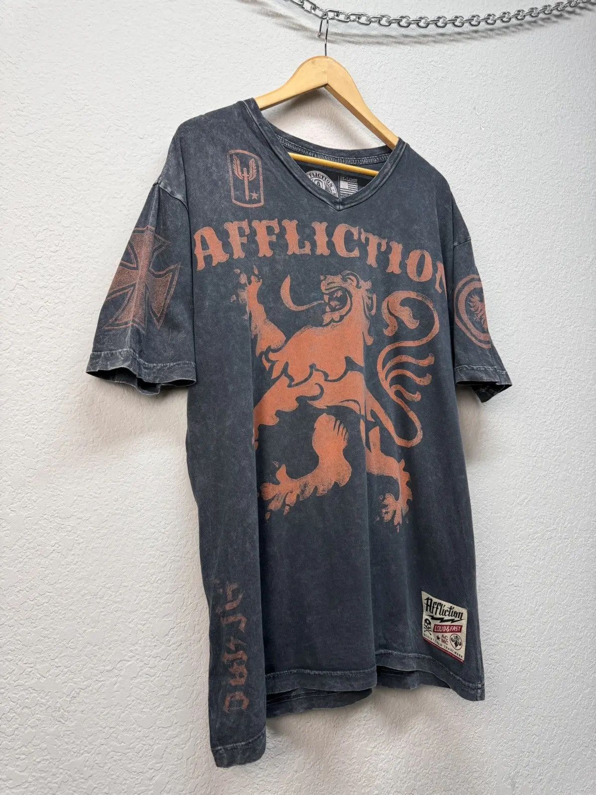 Affliction × Japanese Brand × Vintage Vintage Affliction Double Skull Black T Shirt Size US XL / EU 56 / 4 - 6 Thumbnail