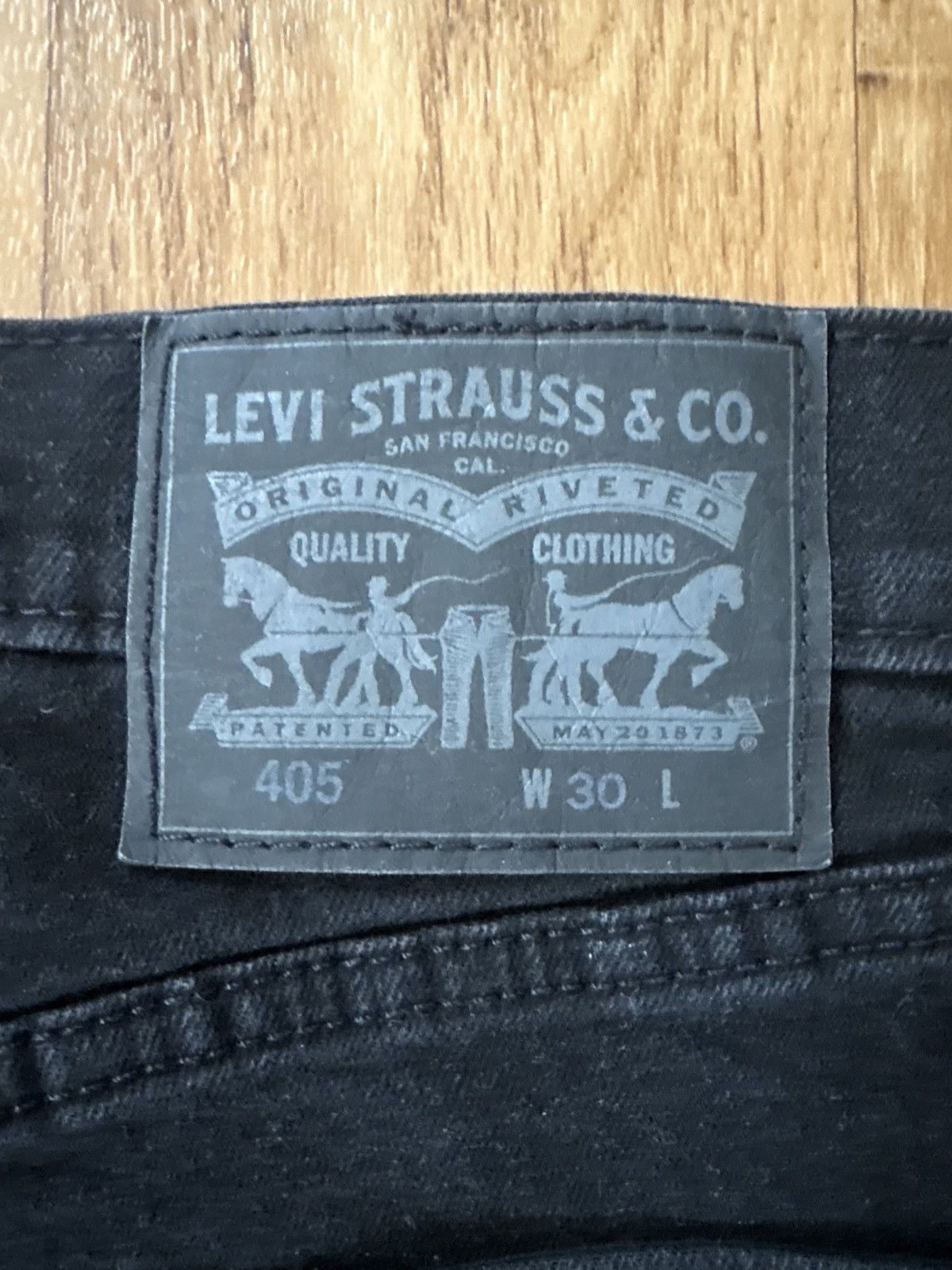 Levi's Levi’s Black Jean Shorts Size US 30 / EU 46 - 8 Thumbnail