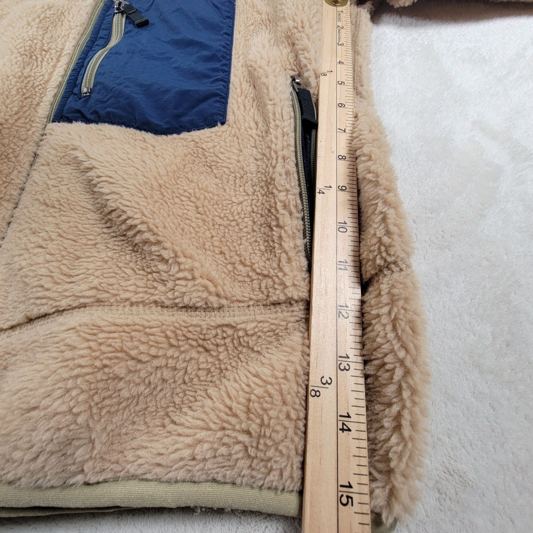 Patagonia Patagonia Jacket Mens M Beige Blue Retro X Rare Sherpa Deep Pile Fleece Zip Windbreaker Zip Pockets Logo Casual Travel Outdoor 90s Womens? Size US M / EU 48-50 / 2 - 7 Thumbnail