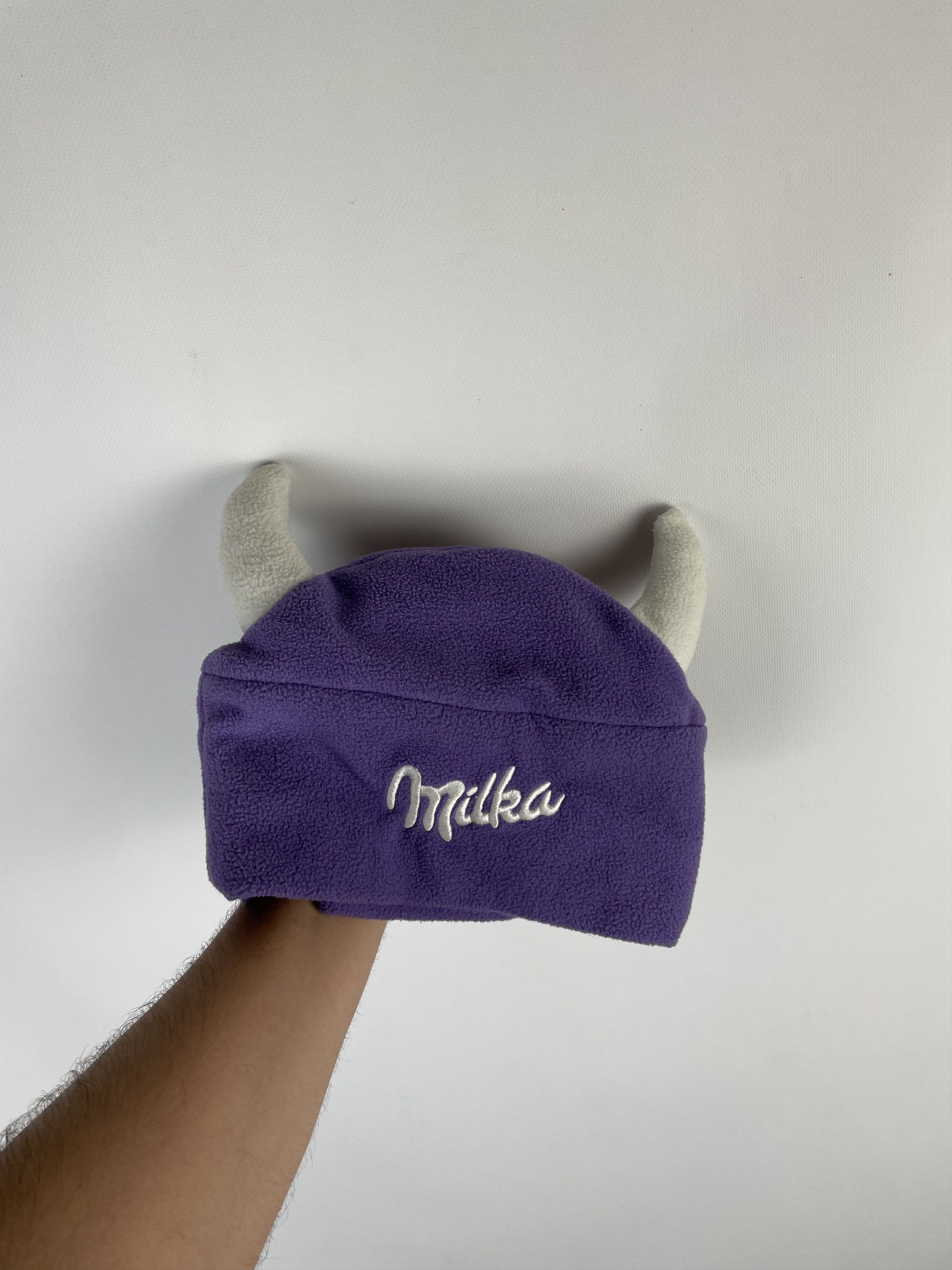 Vintage Y2K Crazy beanie Hat Milka vintage Size ONE SIZE - 1 Thumbnail
