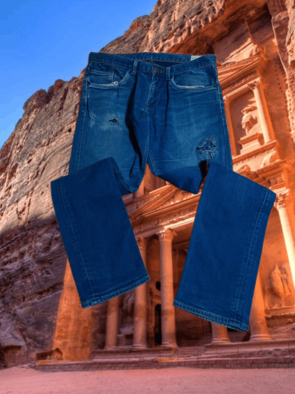 Tommy Hilfiger Crazy Crash Tommy Hilfiger Dirty Baggy Faded Distressed Jean Size US 33 - 1 Thumbnail