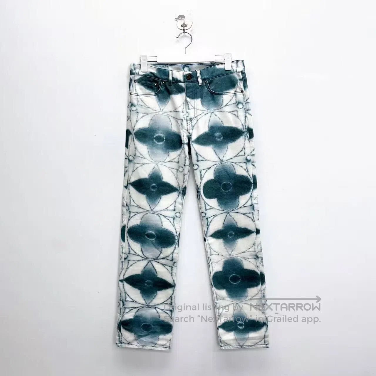 Louis Vuitton Louis Vuitton Tie-Dye Watercolor Three Flower Printed Logo Size US 28 / EU 44 - 1 Thumbnail