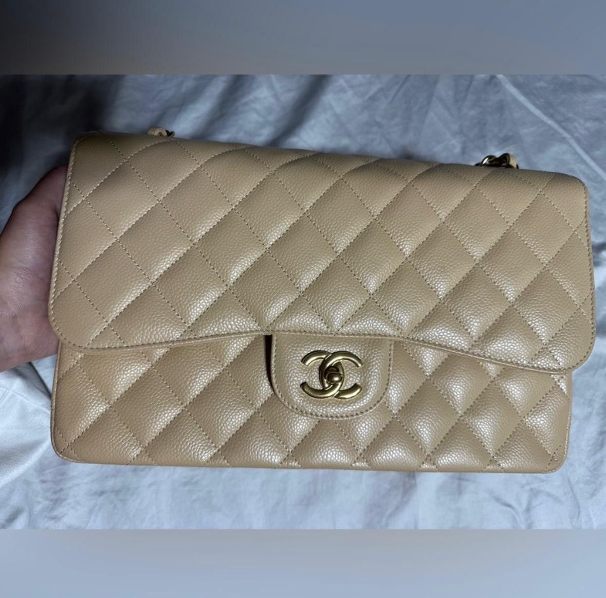 Chanel Chanel Quilted Beige Caviar Leather Jumbo Double Flapbag Size ONE SIZE - 1 Thumbnail