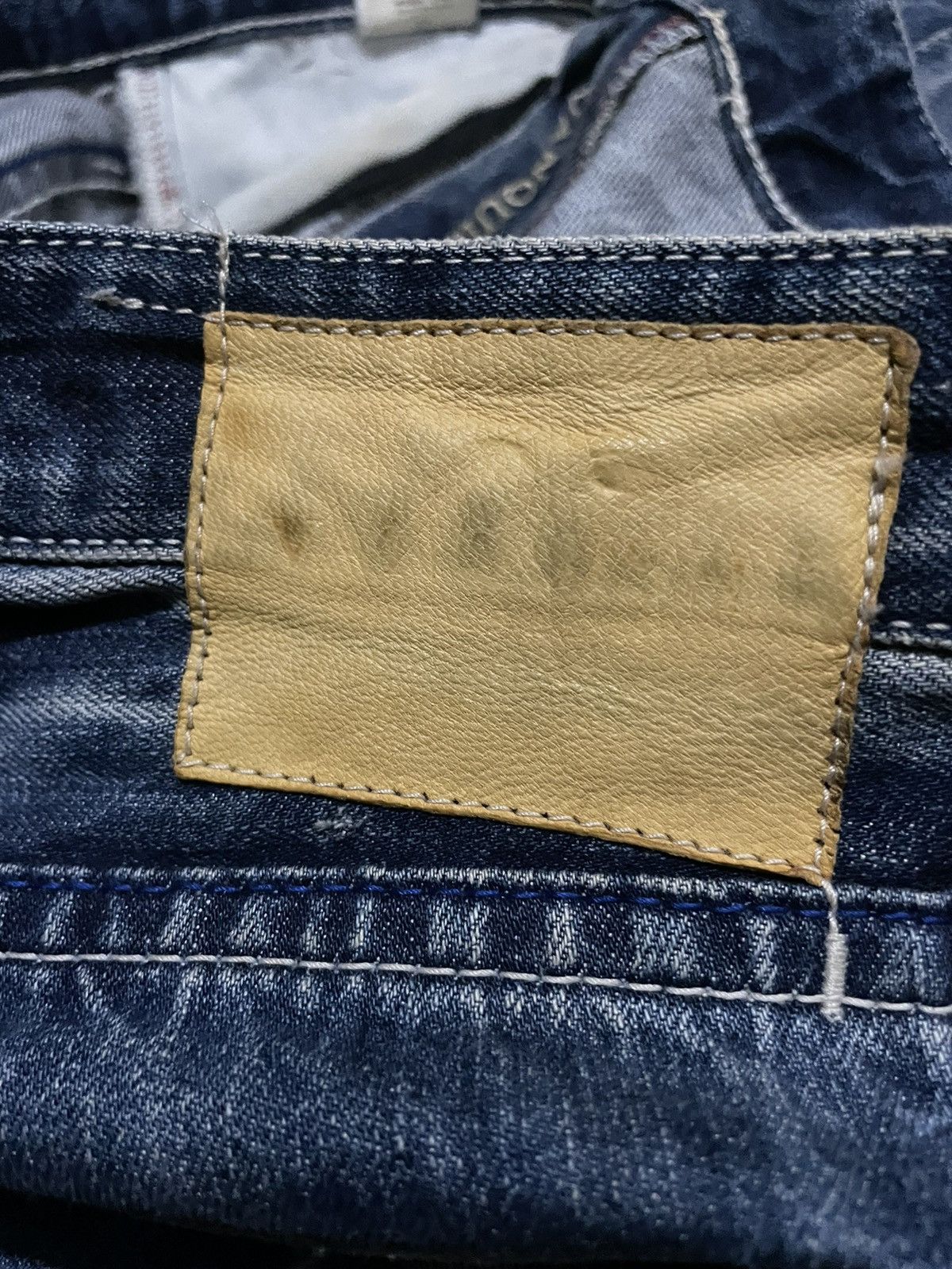 Tornado Mart Japanese Brand Vanquish Faded Denim Pants Size US 33 - 10 Thumbnail