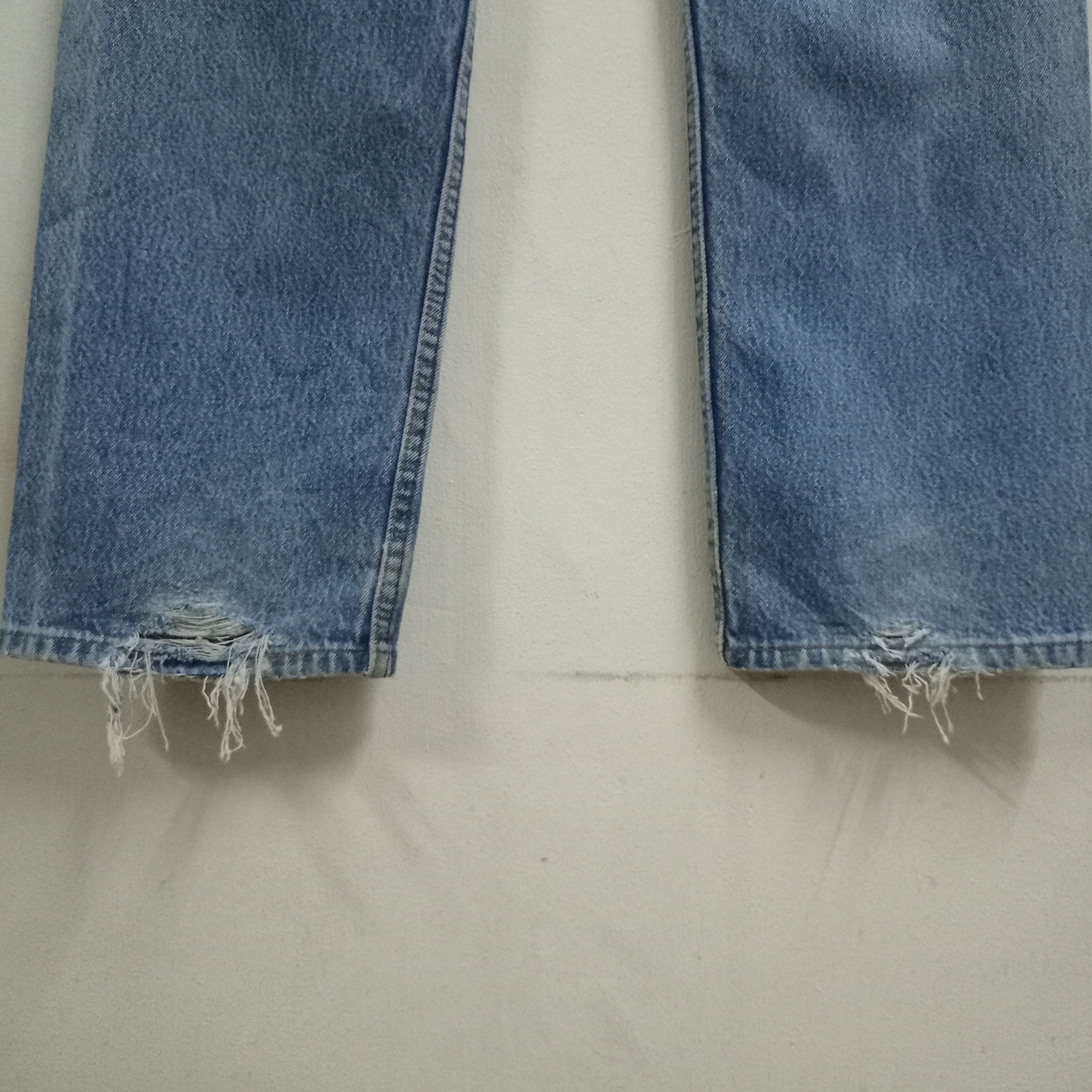 Levi's Vintage 80s Levis 501 Distressed Loose Style Thrashed Jeans Size US 31 - 9 Thumbnail