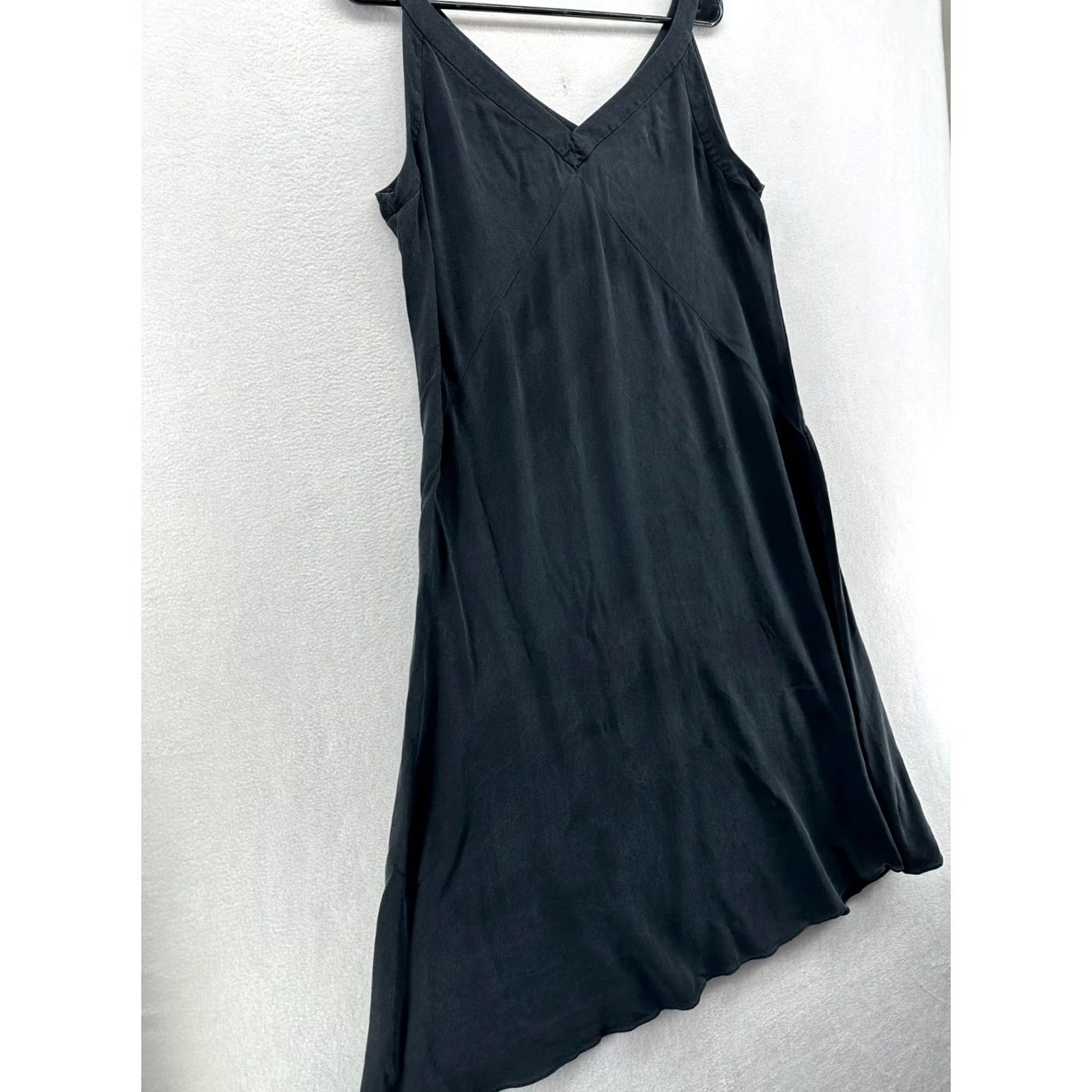 Eileen Fisher VINTAGE? No (excluded) Eileen Fisher A-Line Dress Black Women's M Silk Sleeveless V-Neck Pullover Size M / US 6-8 / IT 42-44 - 4 Thumbnail