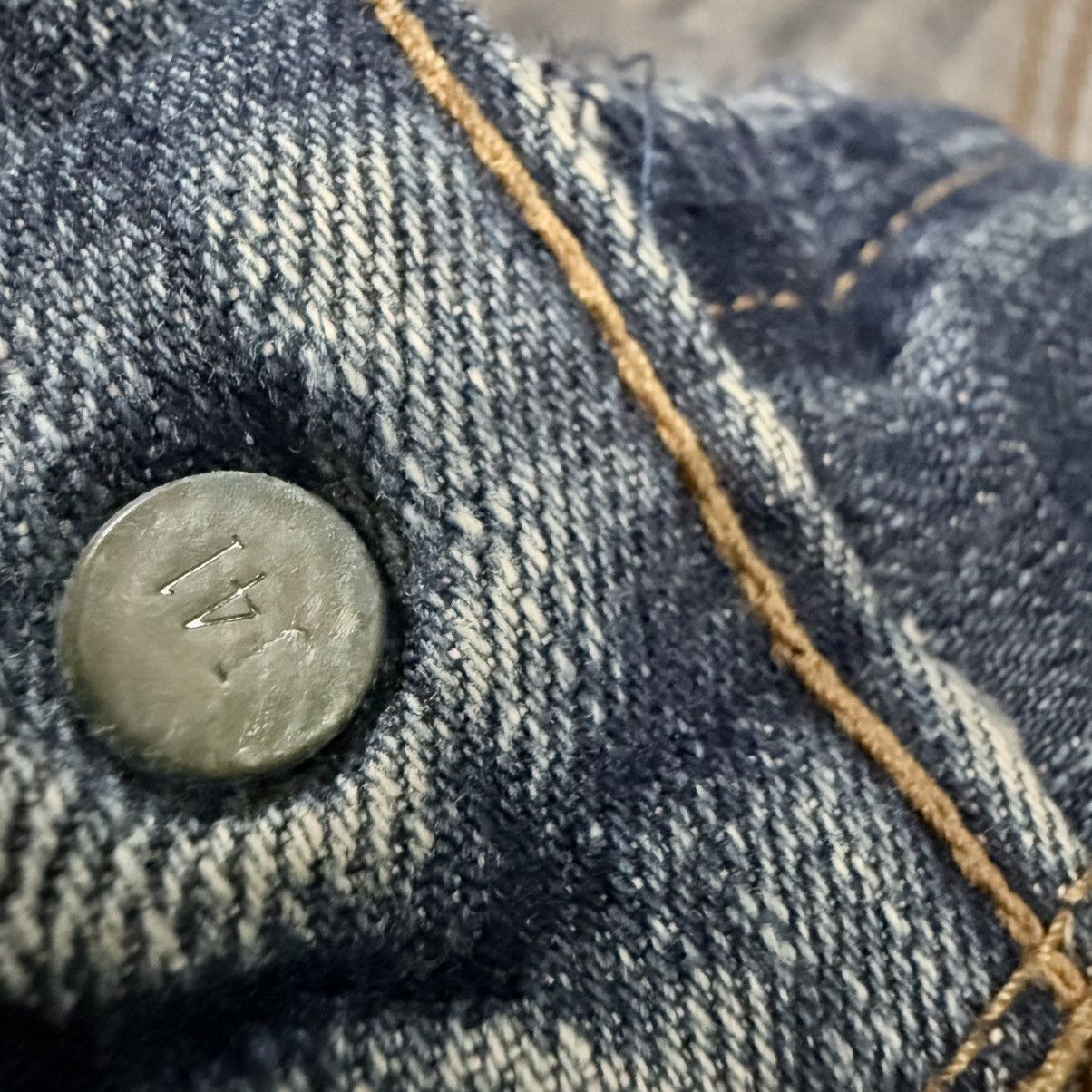 Fashion Victim Archives Baggy Vintage y2k Levis 504 Distressed Dirty Wash Size US 34 / EU 50 - 13 Thumbnail