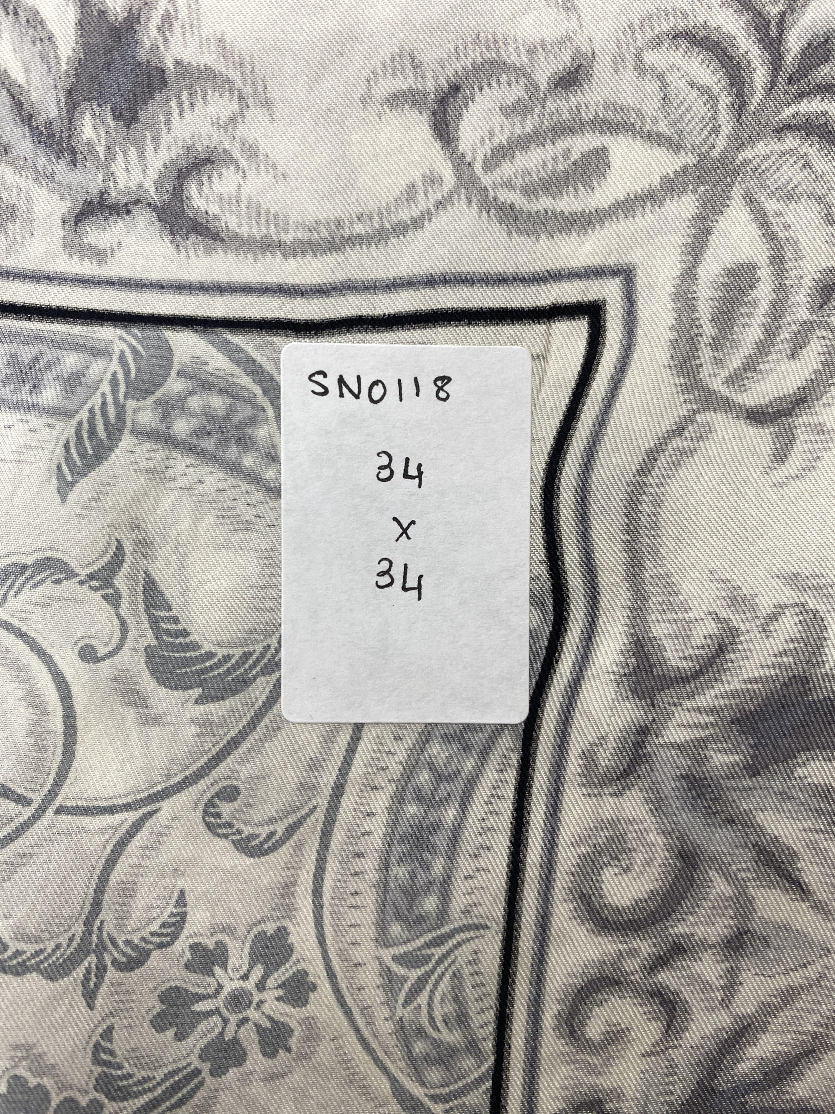 Vintage 70s Universite De Paris Sorbonne Silk Scarf SN0118 Size ONE SIZE - 9 Thumbnail