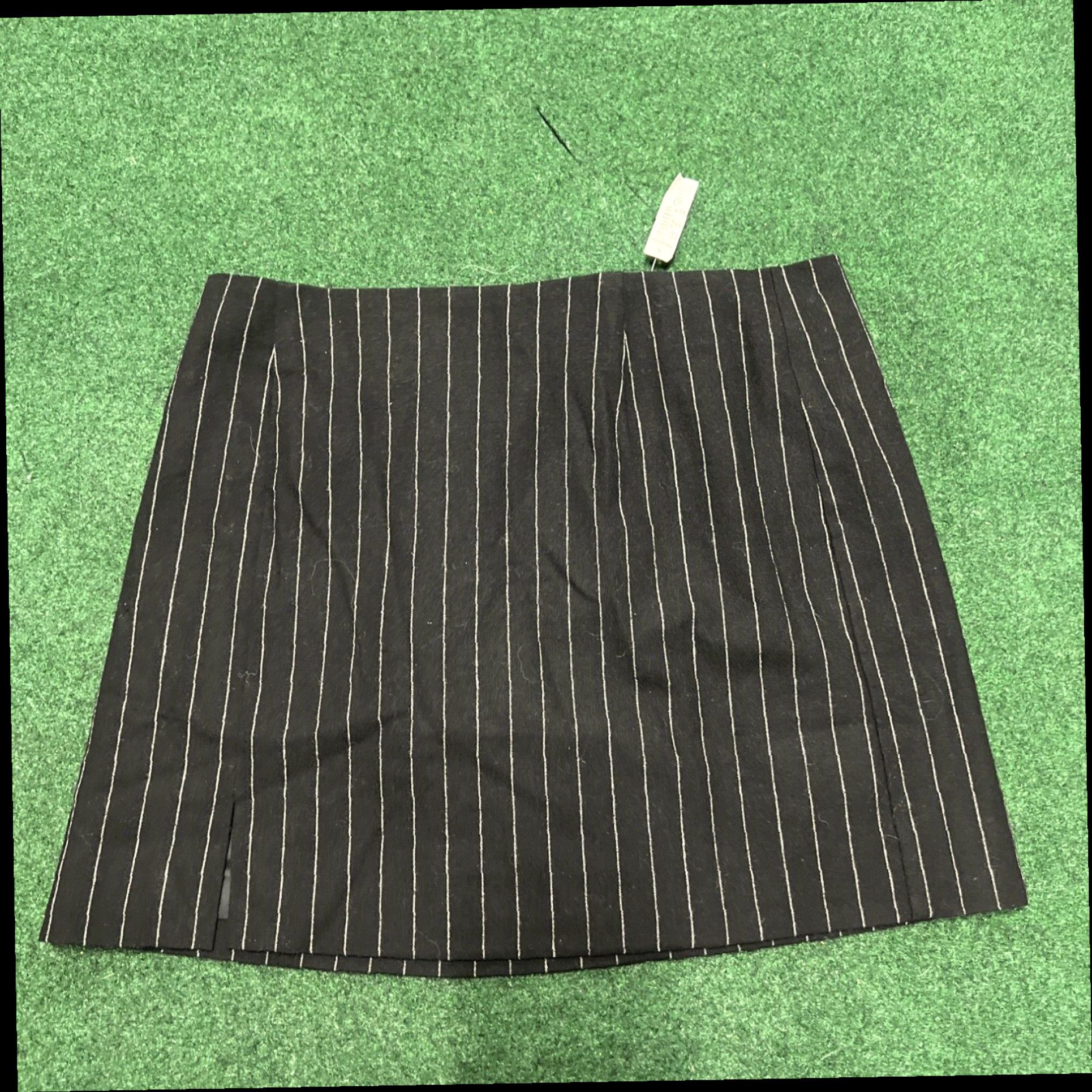 Madewell Madewell Women's Black Striped mini zip back skirt Size 6 Size 28" / US 6 / IT 42 - 1 Thumbnail