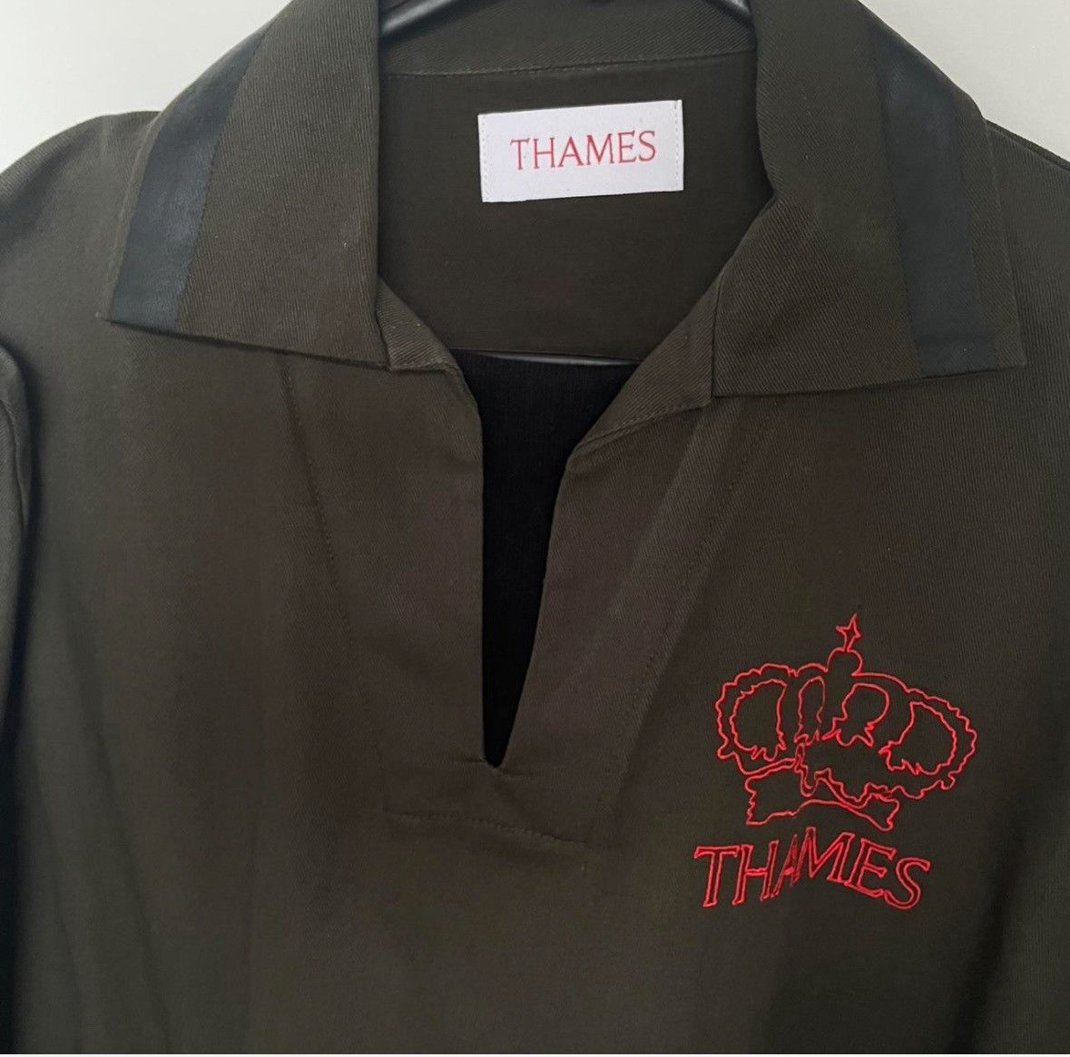Thames MMXX. Thames mmxx The drill top Size US S / EU 44-46 / 1 - 5 Thumbnail
