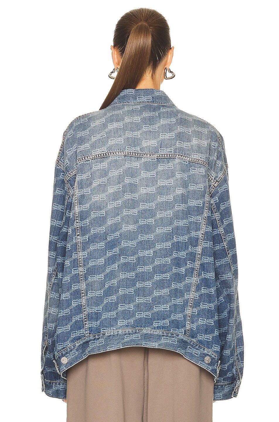 Balenciaga o1w1db10625 BB Monogram Large Fit Jacket in Blue Size S / US 4 / IT 40 - 3 Thumbnail