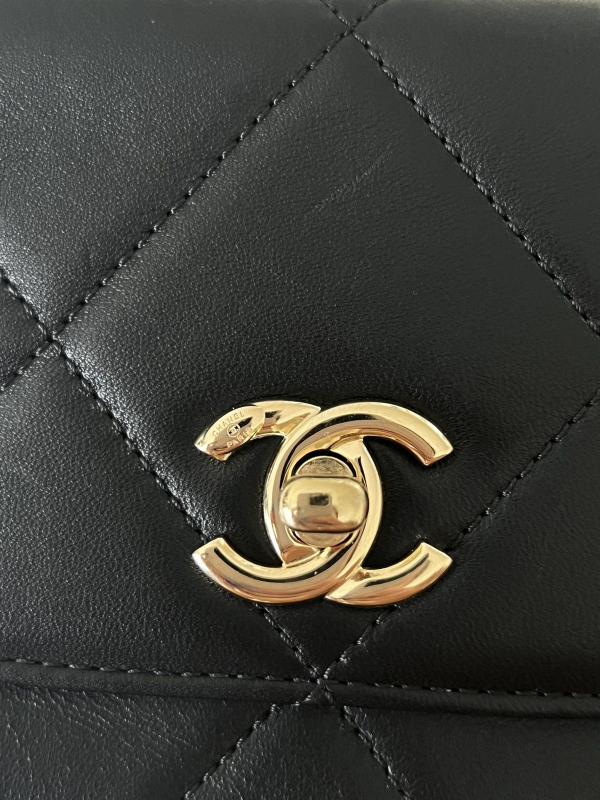 Chanel Chanel Lambskin Quilted Mini Trendy CC Chain Wallet Black Size ONE SIZE - 2 Thumbnail