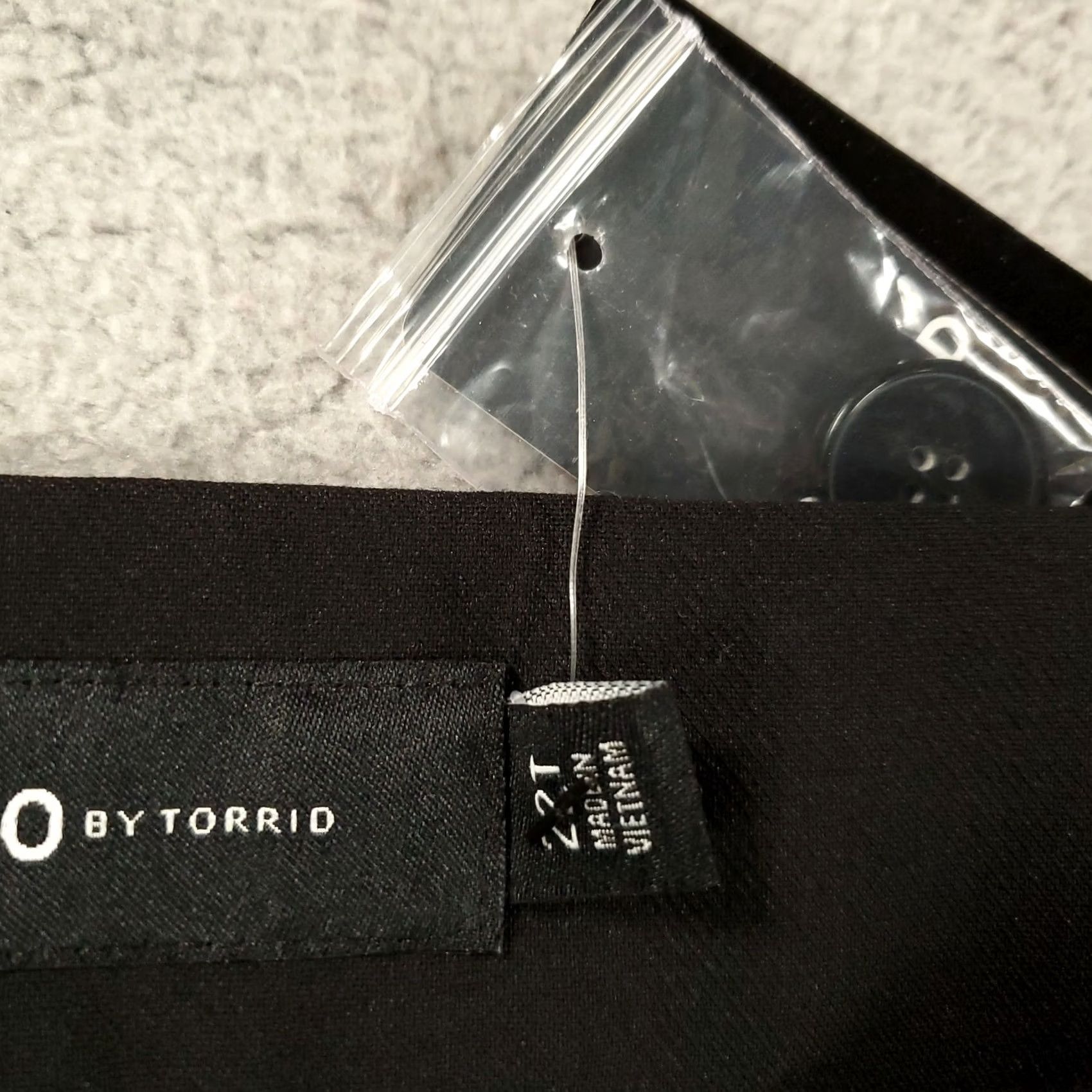 Torrid Torrid Pants Dress Pants Wide-Leg 22W Black Twill High Rise NWT Plus Size Womens - Studio by Torrid Size 30" / US 8 / IT 44 - 7 Thumbnail