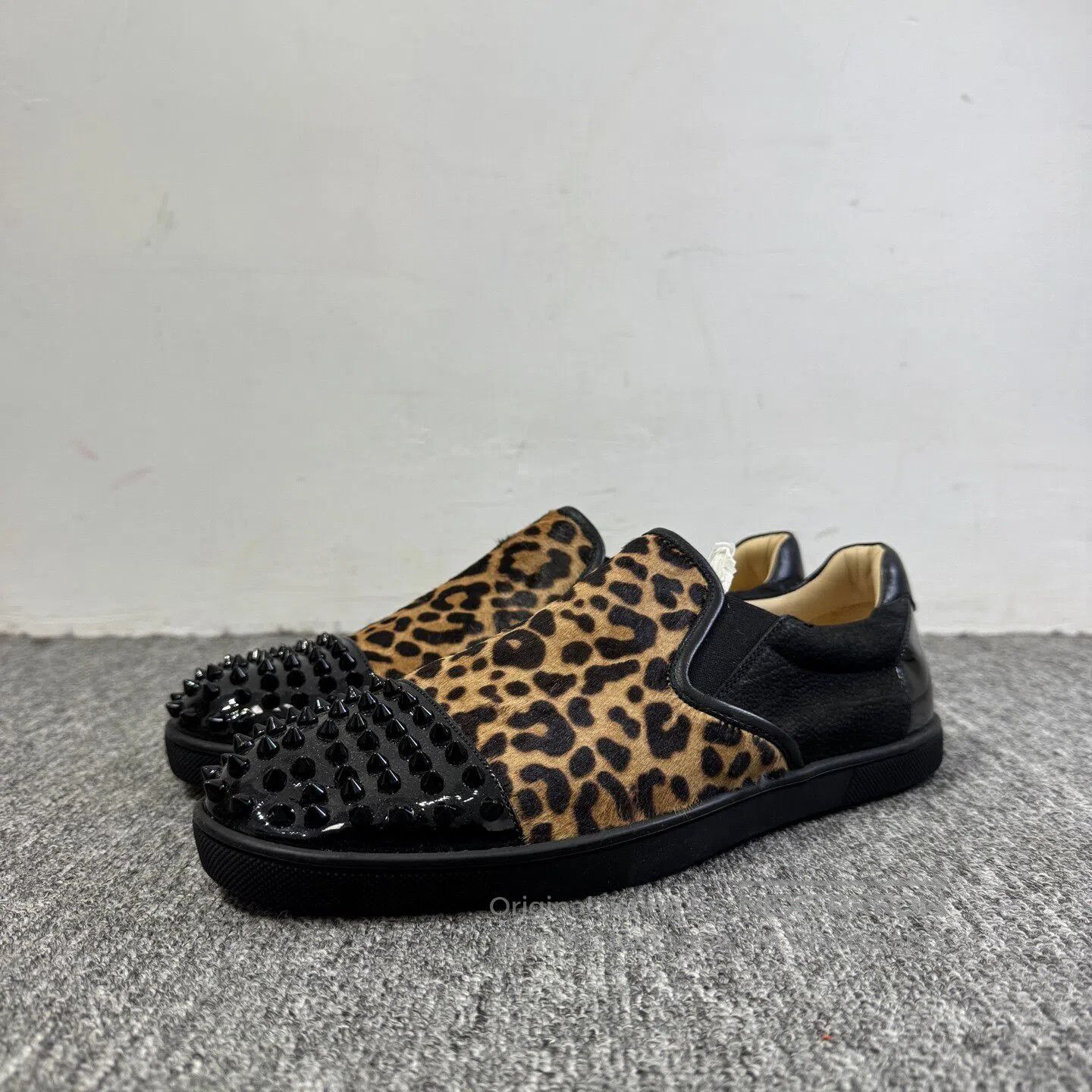 Christian Louboutin #REF! Size US 7.5 / EU 40-41 - 1 Thumbnail
