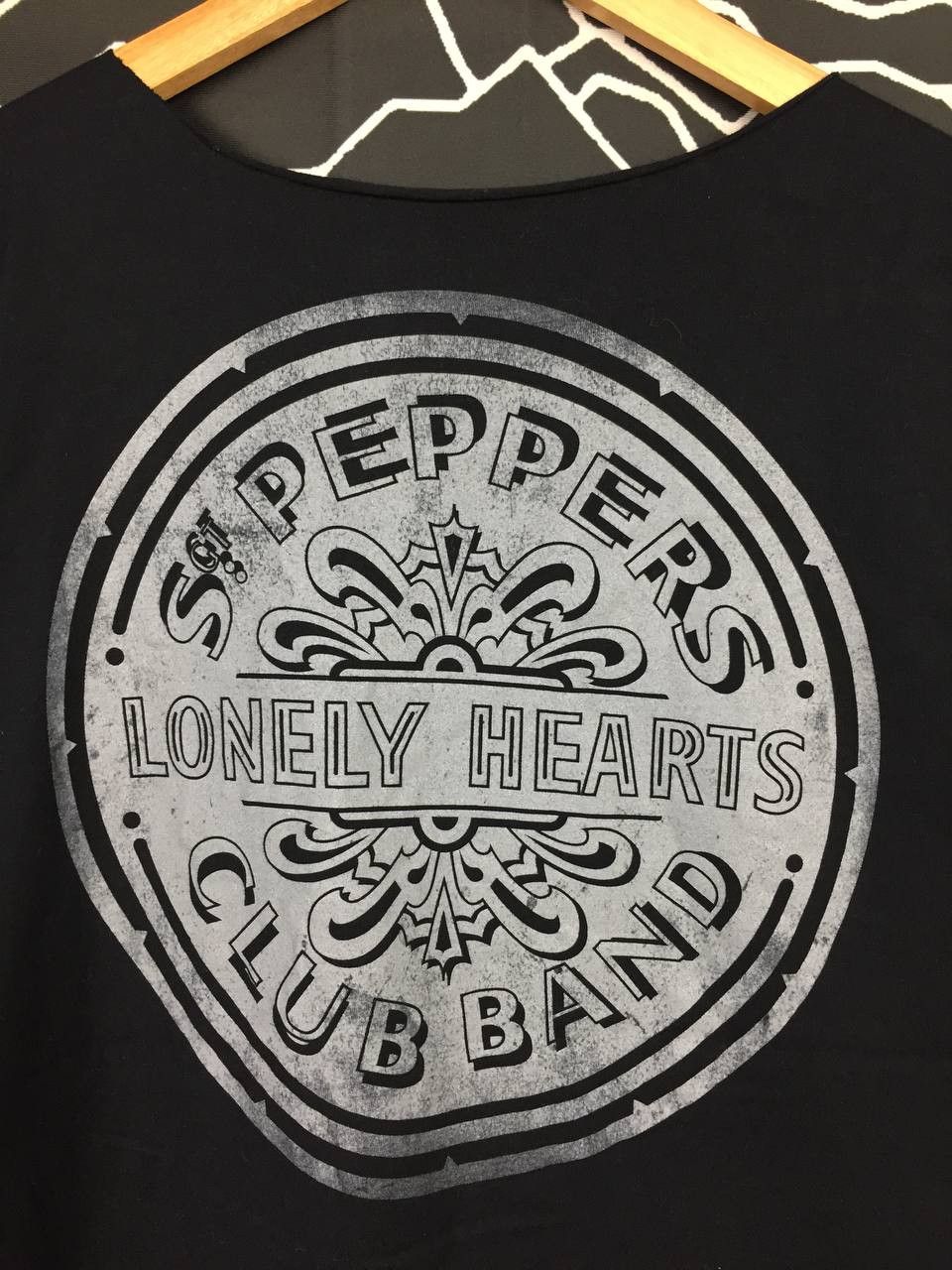 Band Tees The Beatles Sgt Pepper's Lonely Hearts 2016 Apple Corps Tee Size US S / EU 44-46 / 1 - 7 Thumbnail