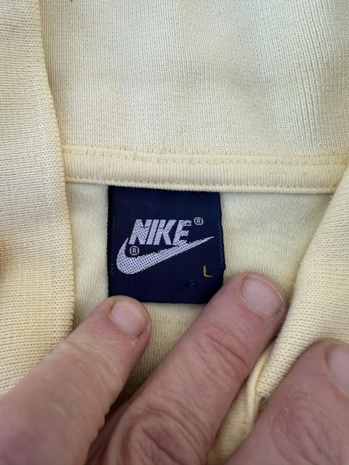 Nike Vintage Nike Pale Yellow Polo Large Size US L / EU 52-54 / 3 - 6 Thumbnail