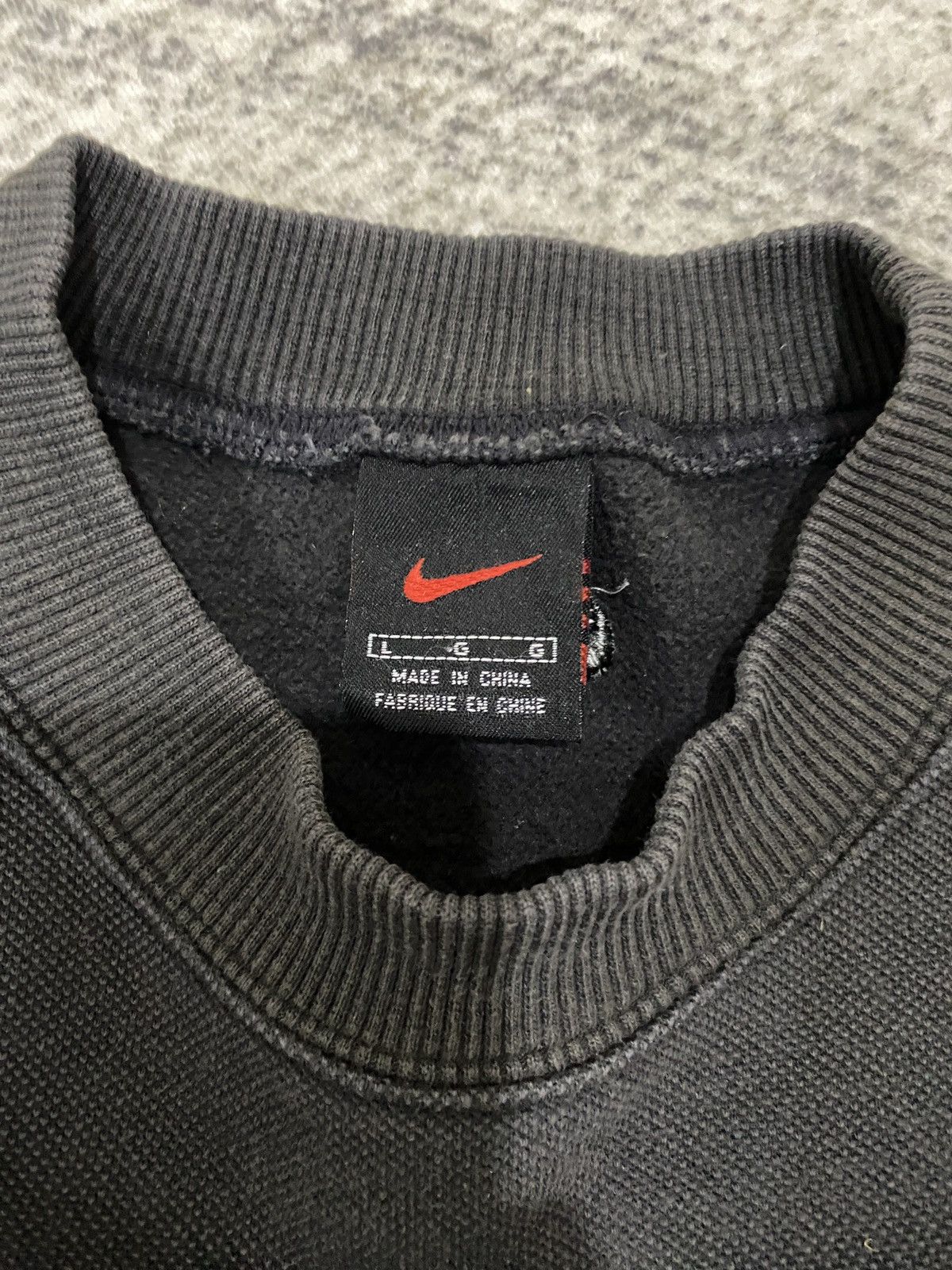 Nike Vintage 90s Nike Heavyweight Sweatshirt - Boxy Fit Size US L / EU 52-54 / 3 - 4 Thumbnail