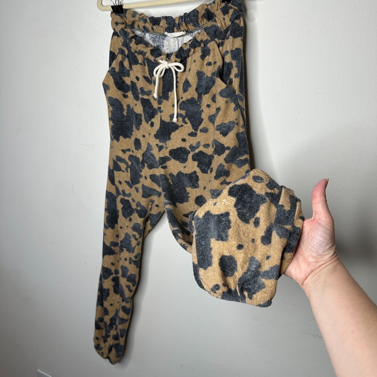 Other Entro Tan Black Cheetah Drawstring Jogger Pants Pockets L Size 34" / US 12 / IT 48 - 7 Thumbnail